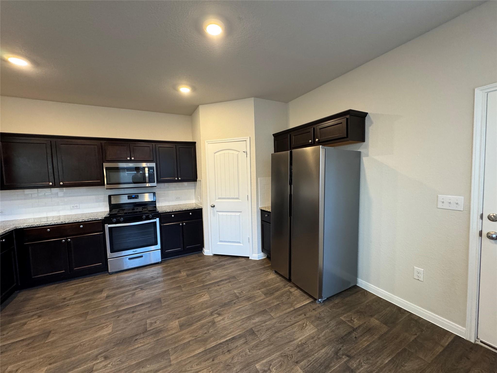 14013 Levy LN — photo 5