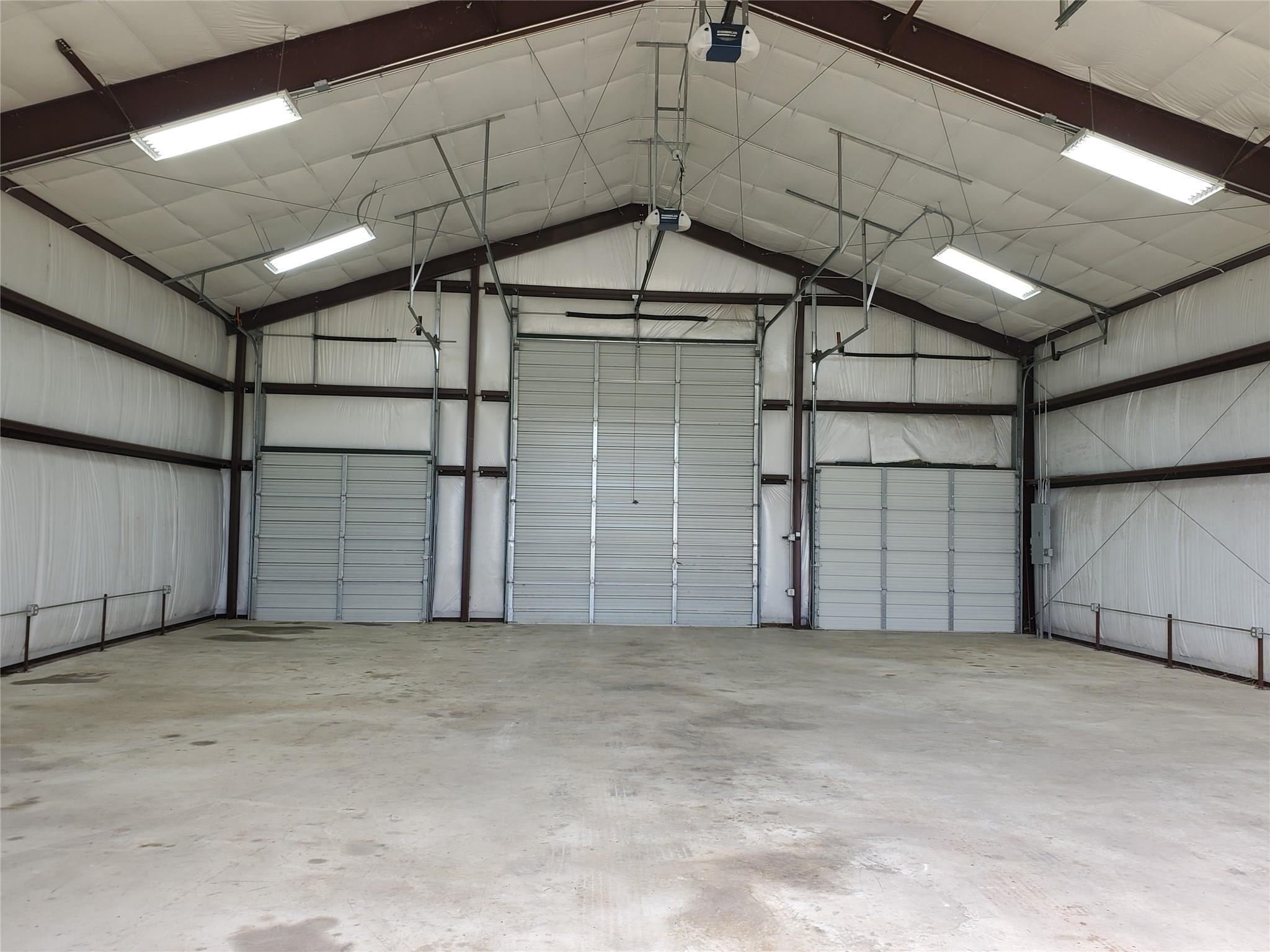 1010 Martin RD — photo 3