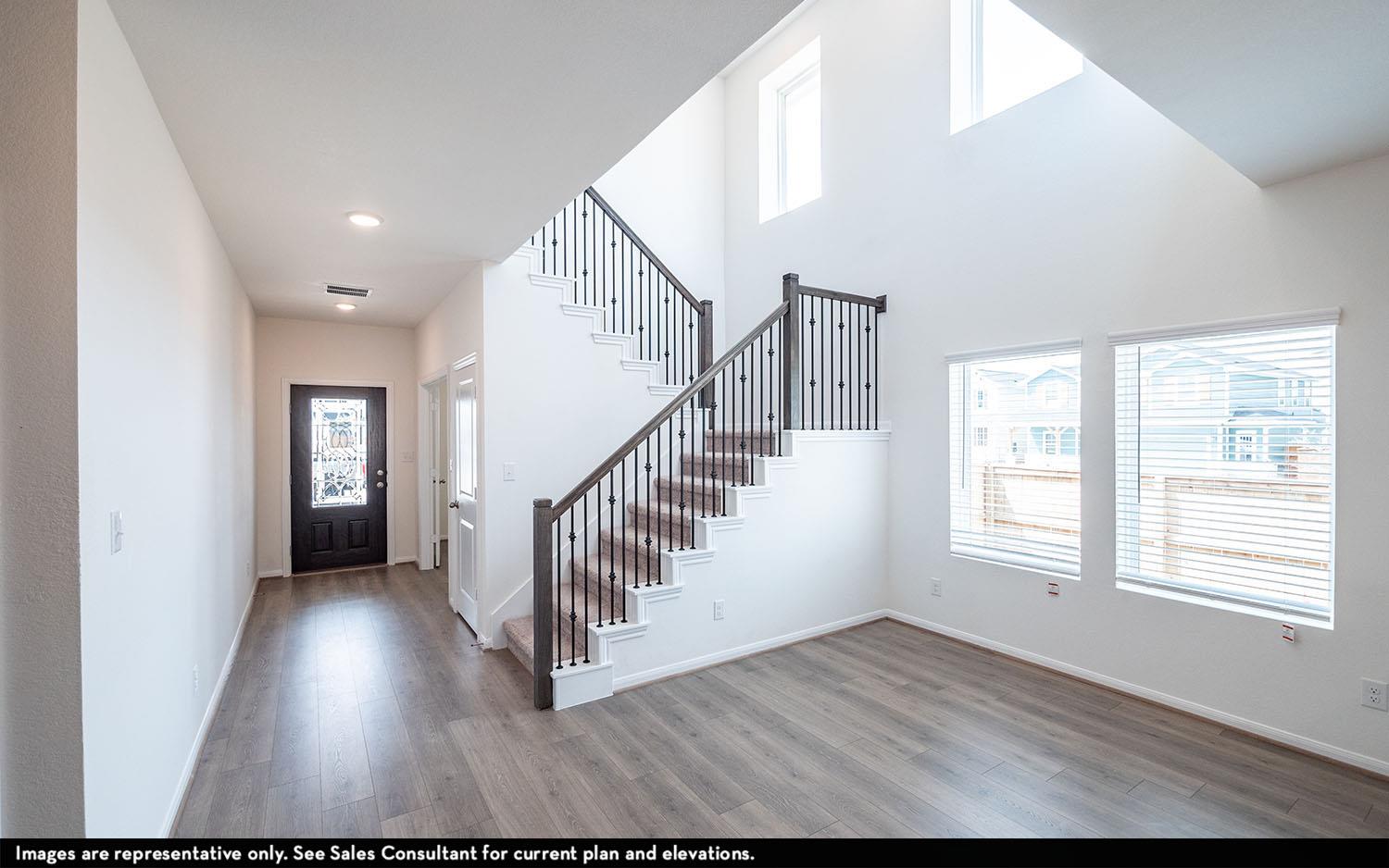 541 Yellowstone DR — photo 4