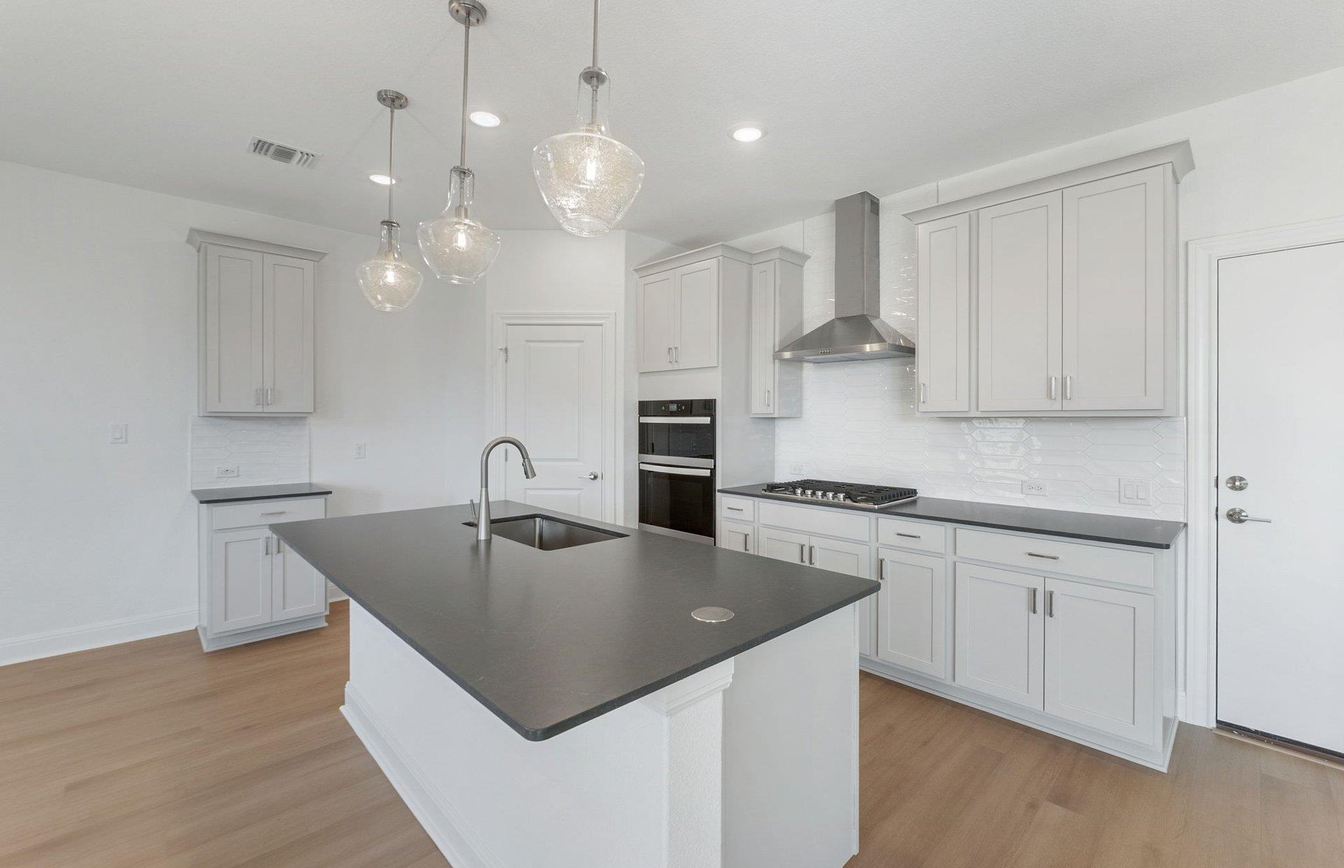 125 Darlington CT — photo 5