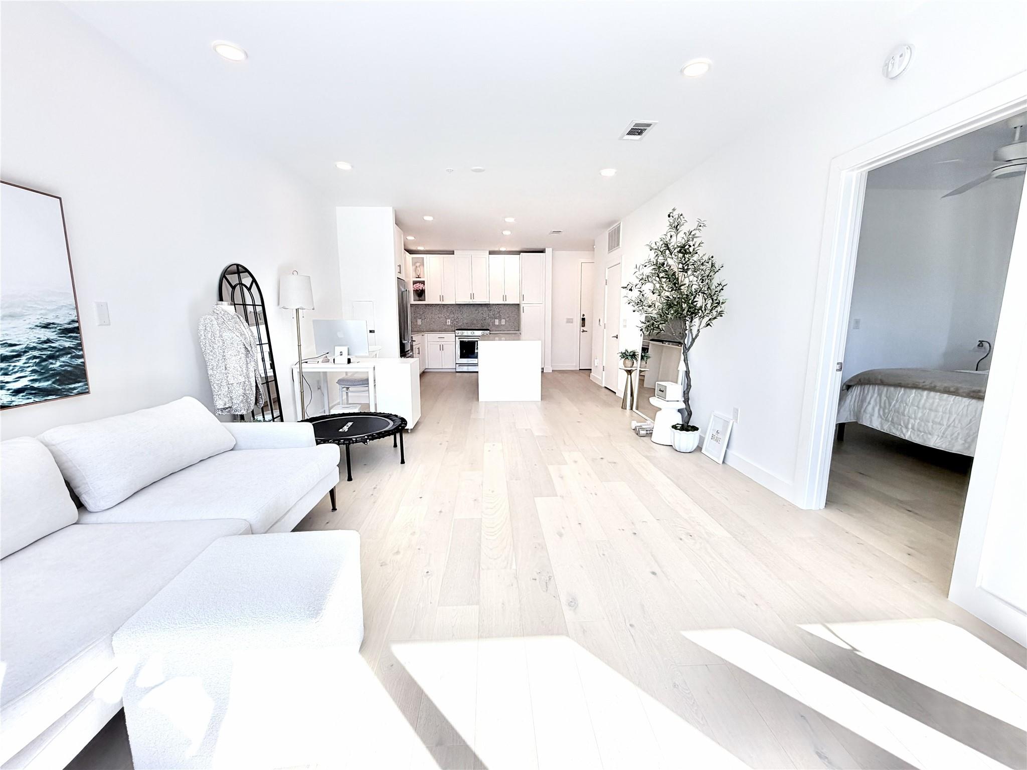 1600 1st ST #201 — photo 4