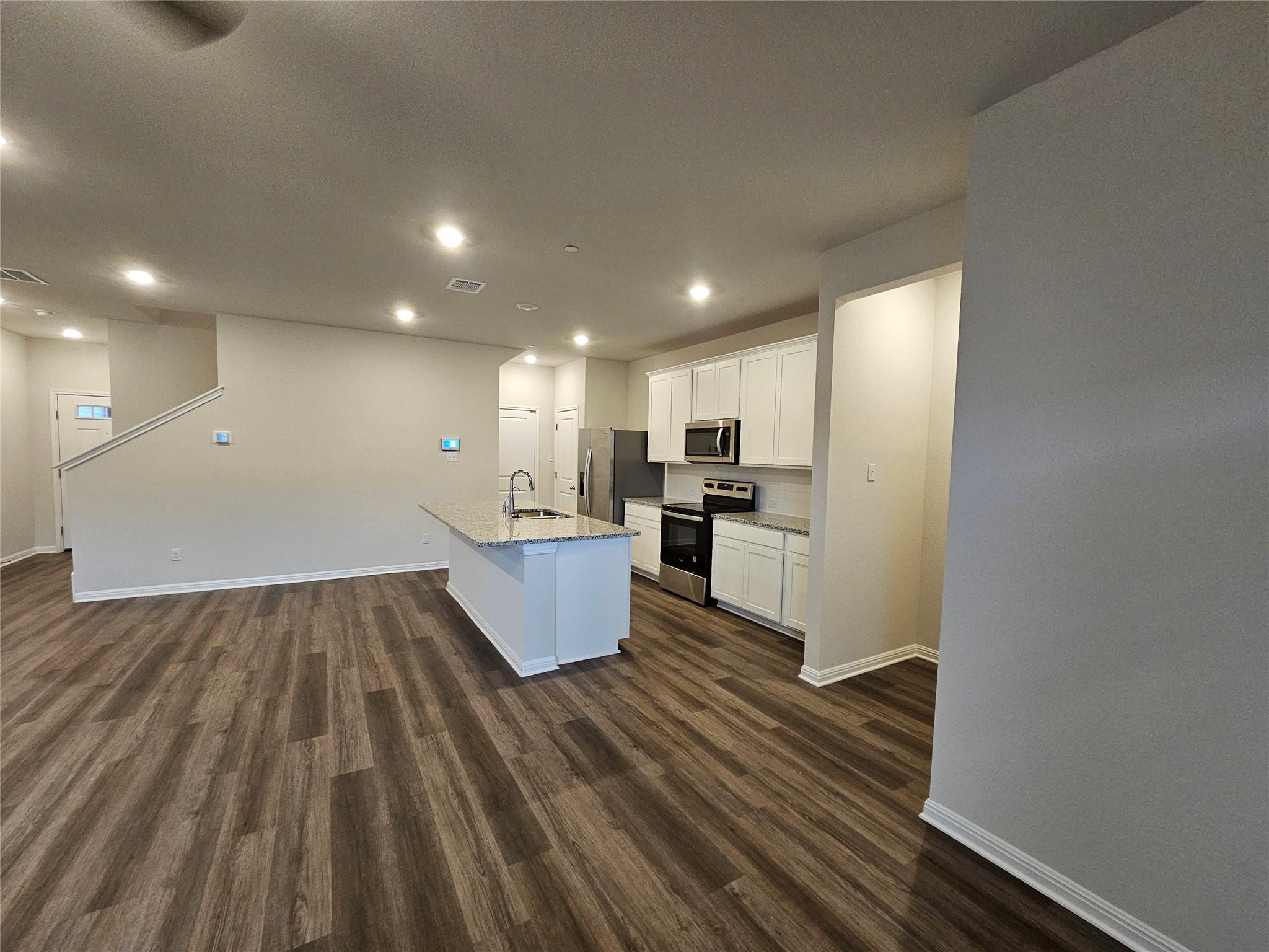 164 Texas Agate DR #4 — photo 4