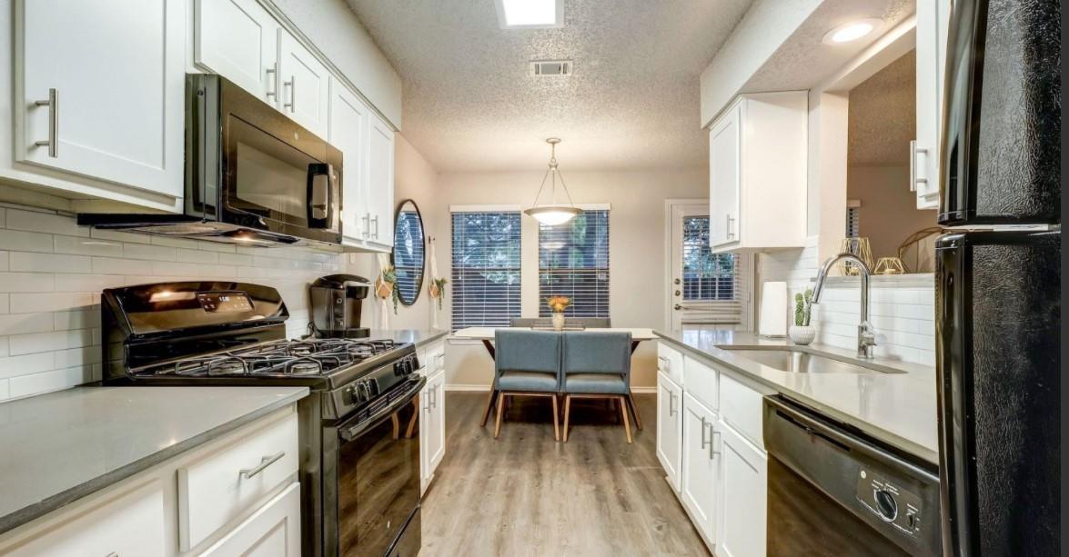1338 Christopher Ave #1136B — photo 3