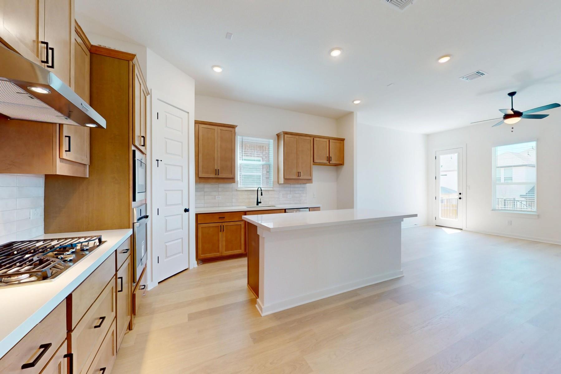 137 Bishop Wood RD — photo 4