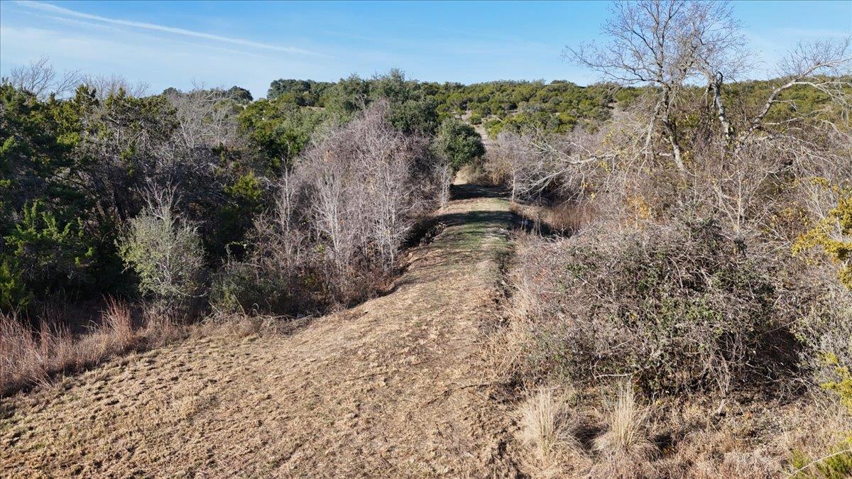 445-455 Skyline Acres — photo 5