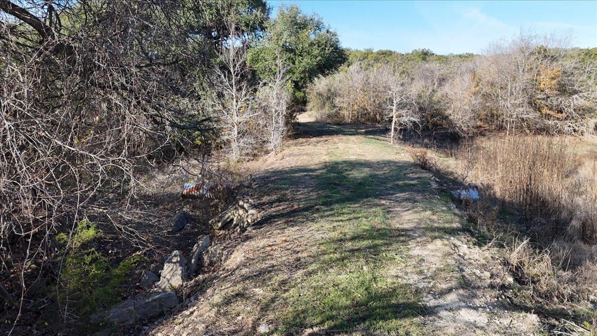 445-455 Skyline Acres — photo 4
