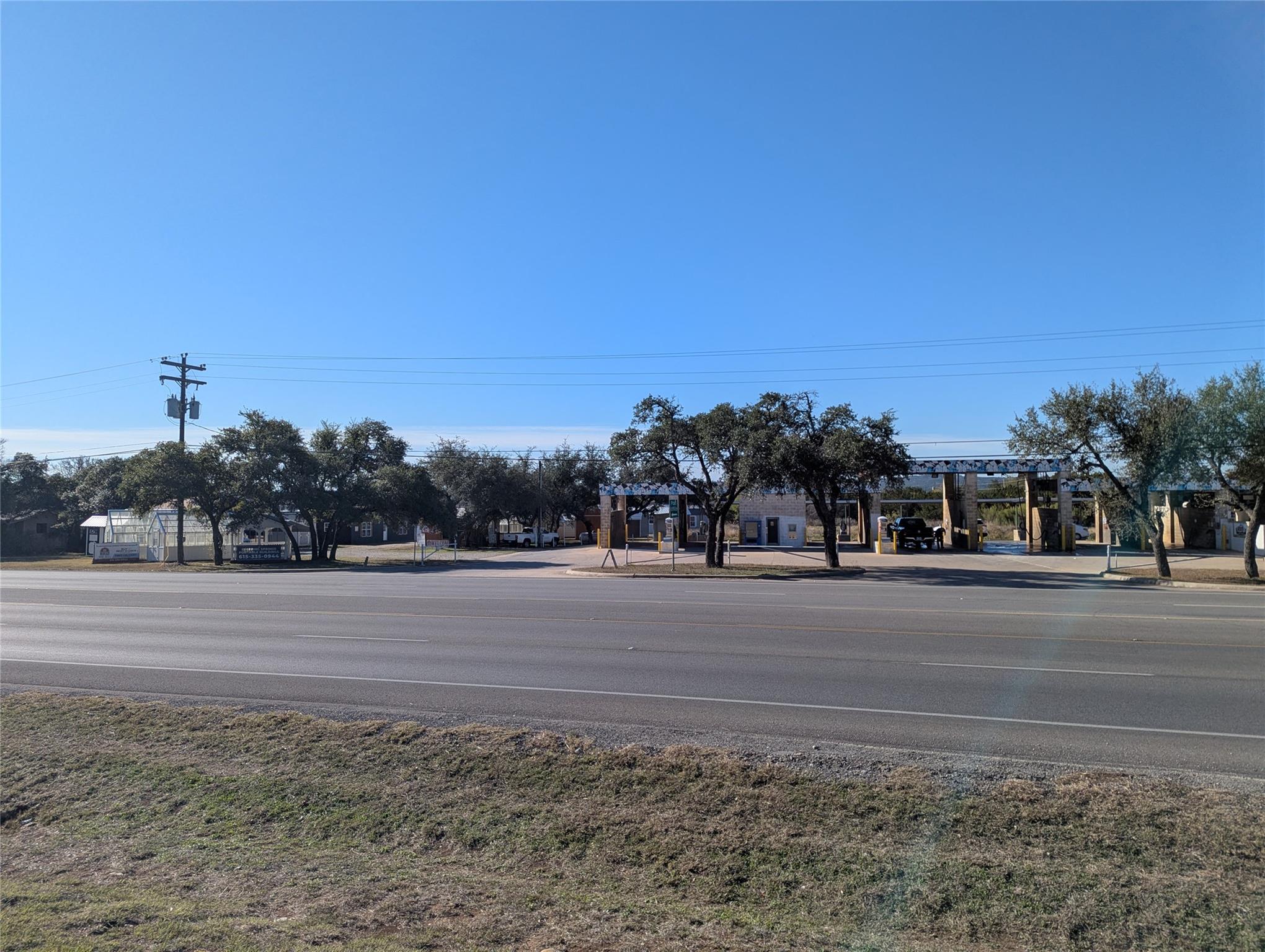 1511 US Hwy 290 Highway — photo 3