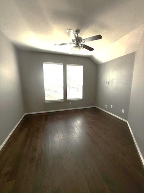 213 Peggy DR — photo 4