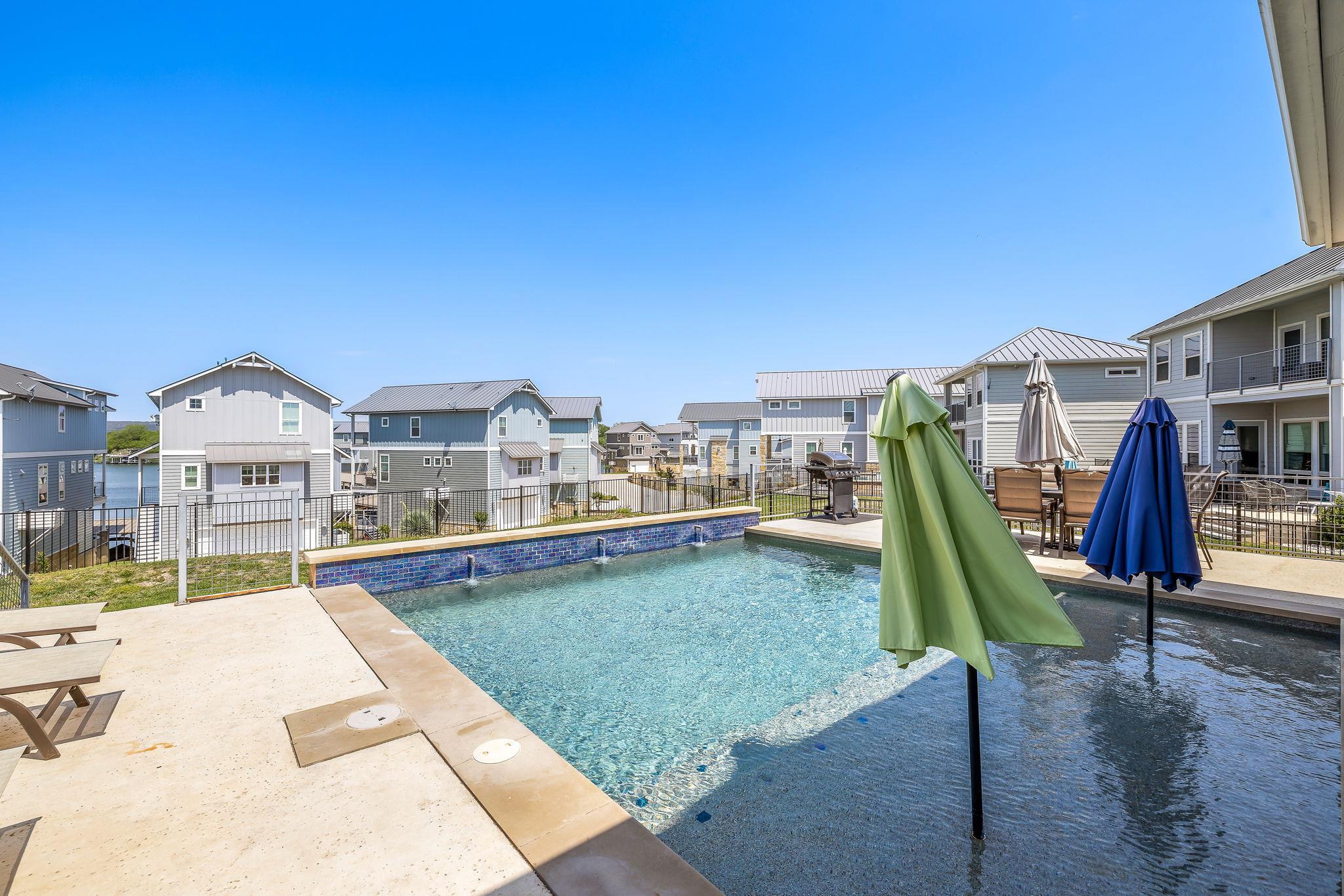 128 Village View DR — photo 4