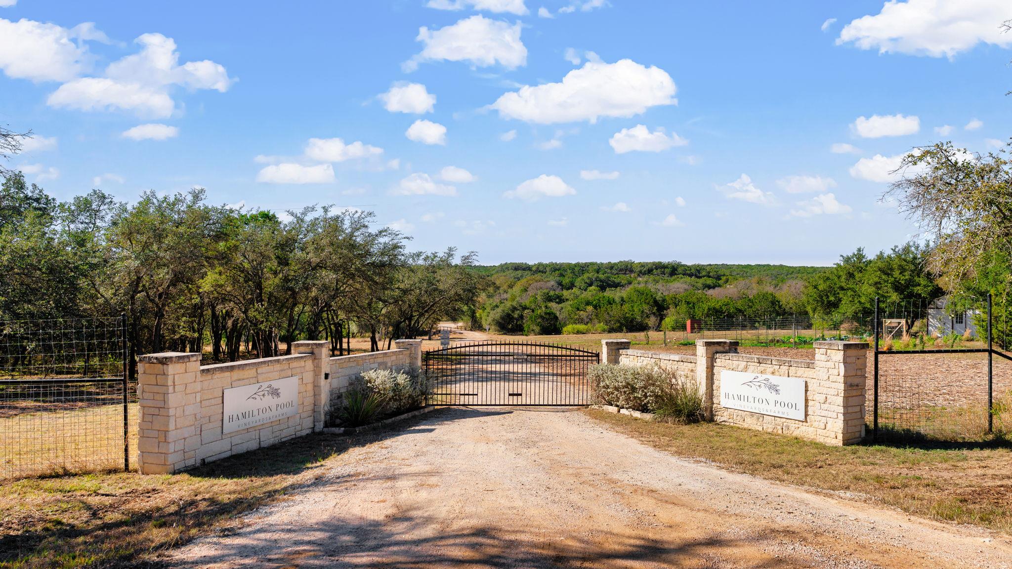 25711 Hamilton Pool RD — photo 4