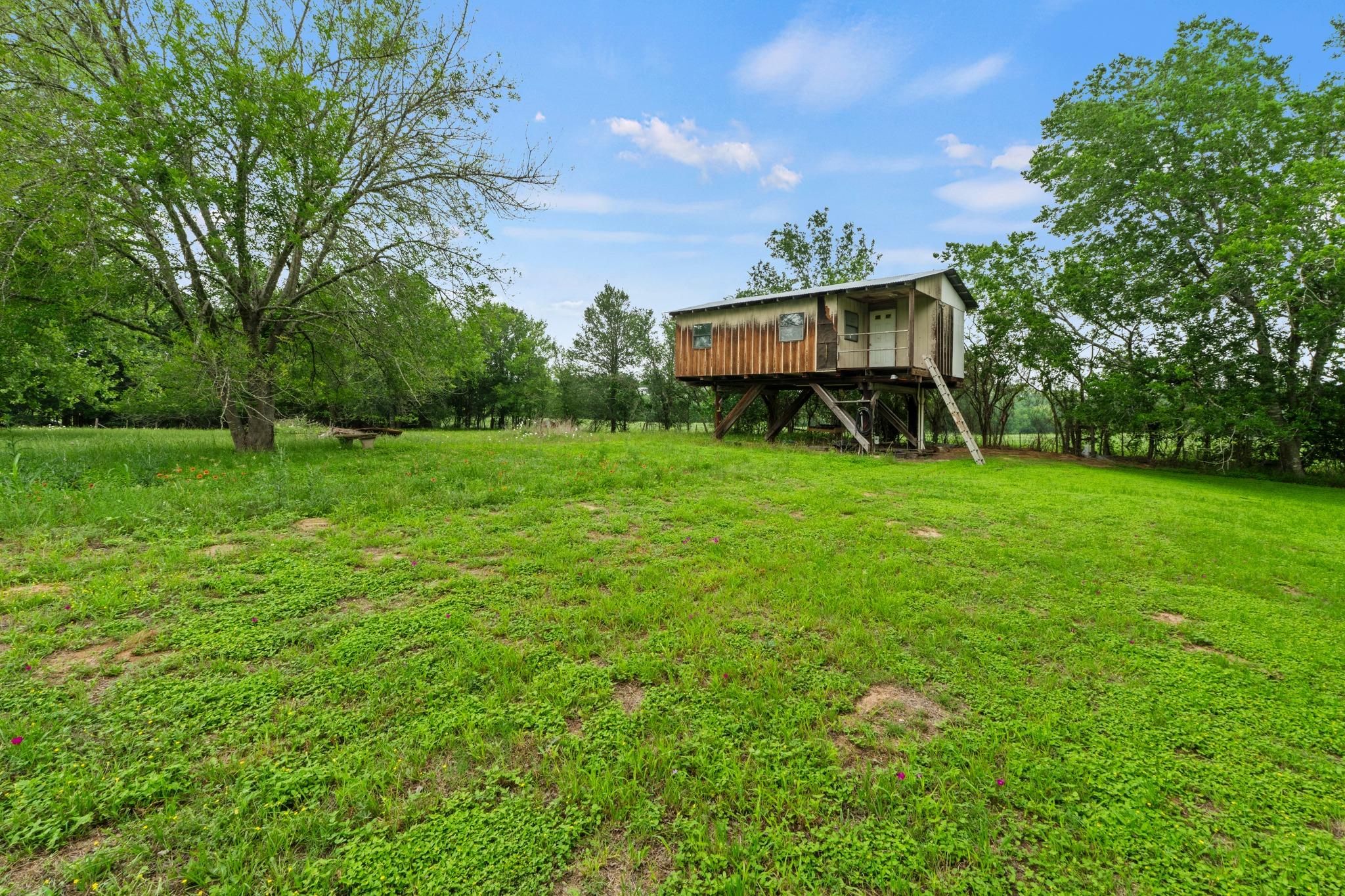 429 Hidden Shores RD — photo 4