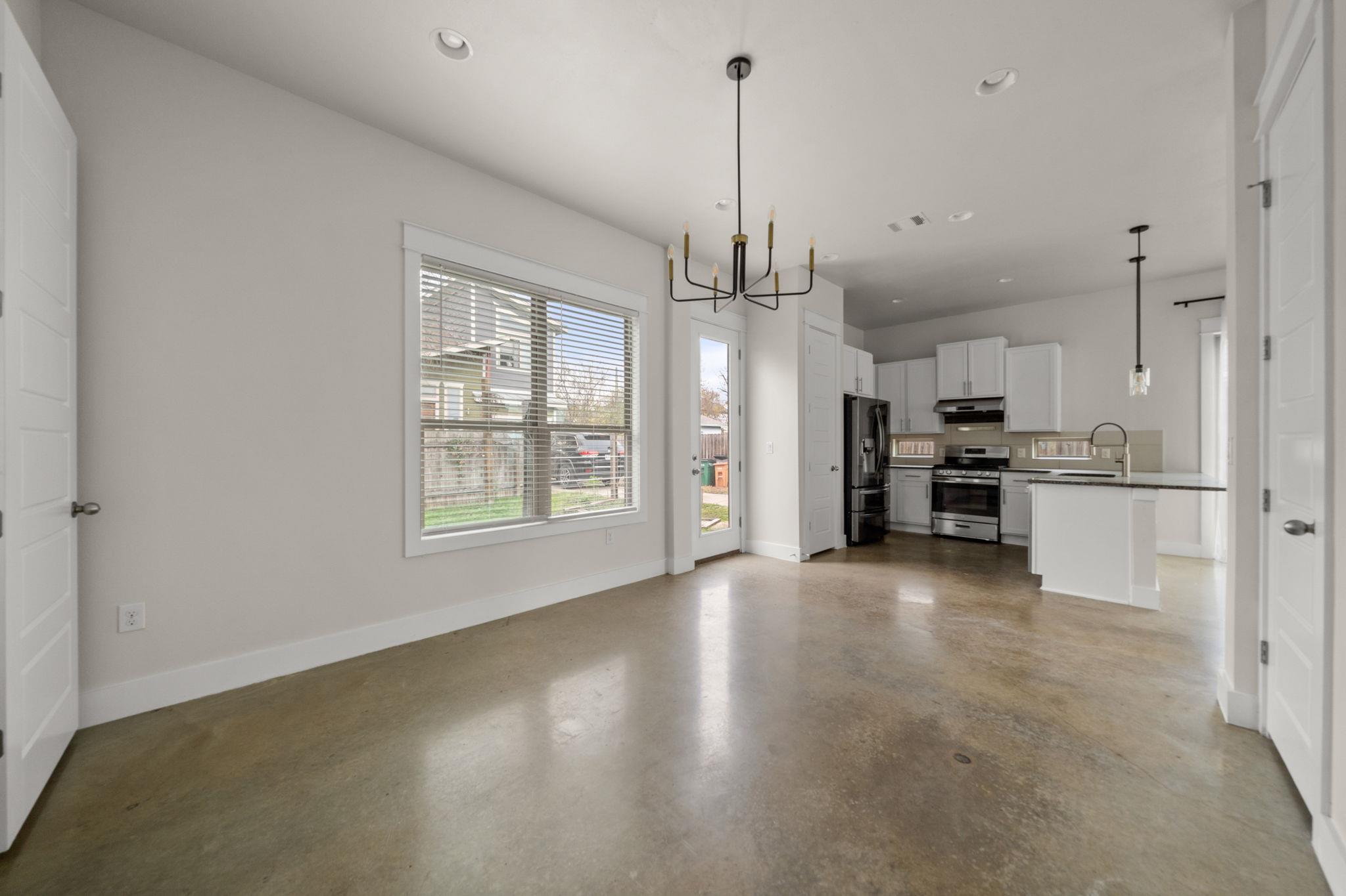 1160 Nickols Ave #A — photo 4