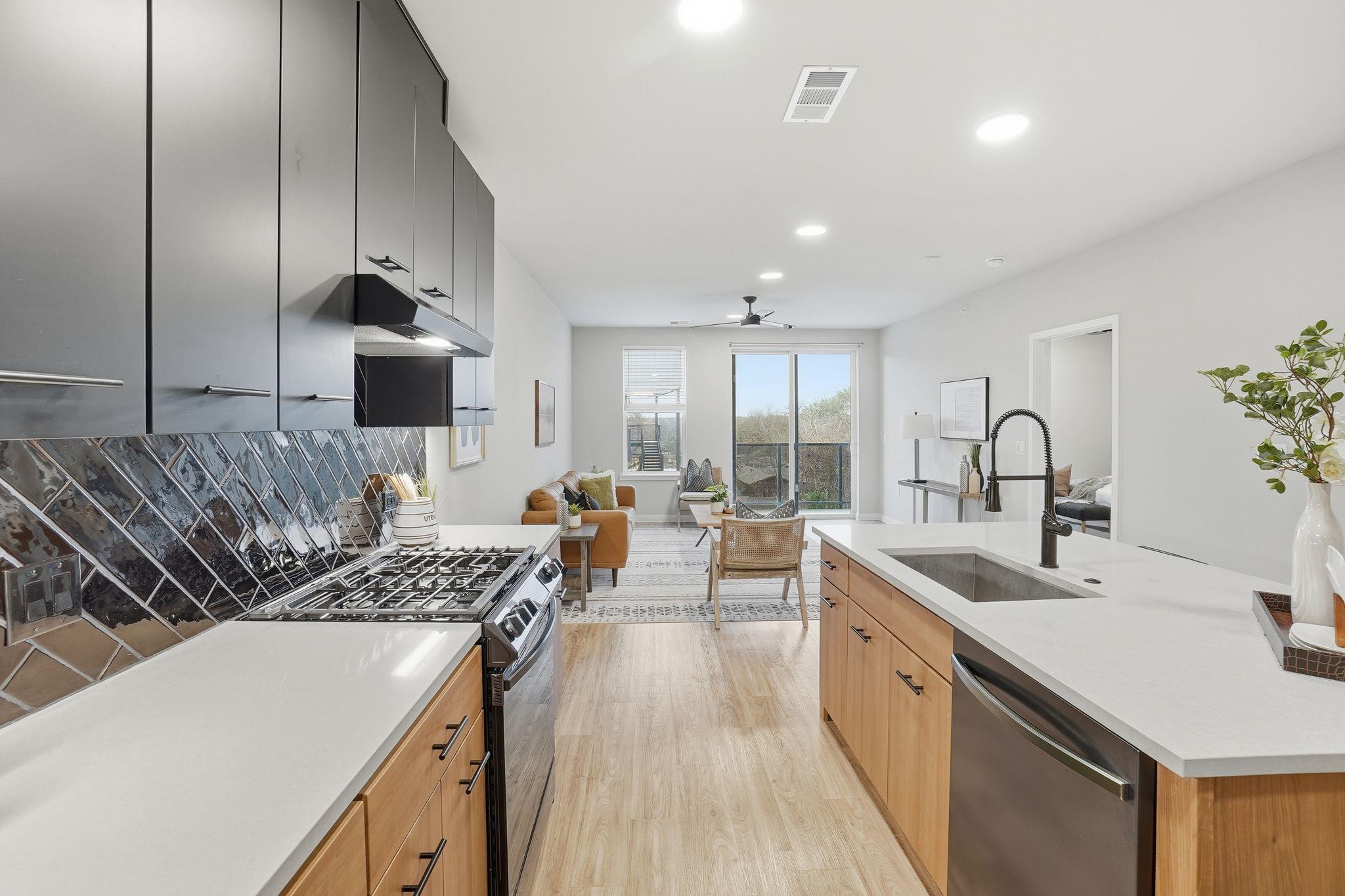 4510 Terry-O LN #302 — photo 4