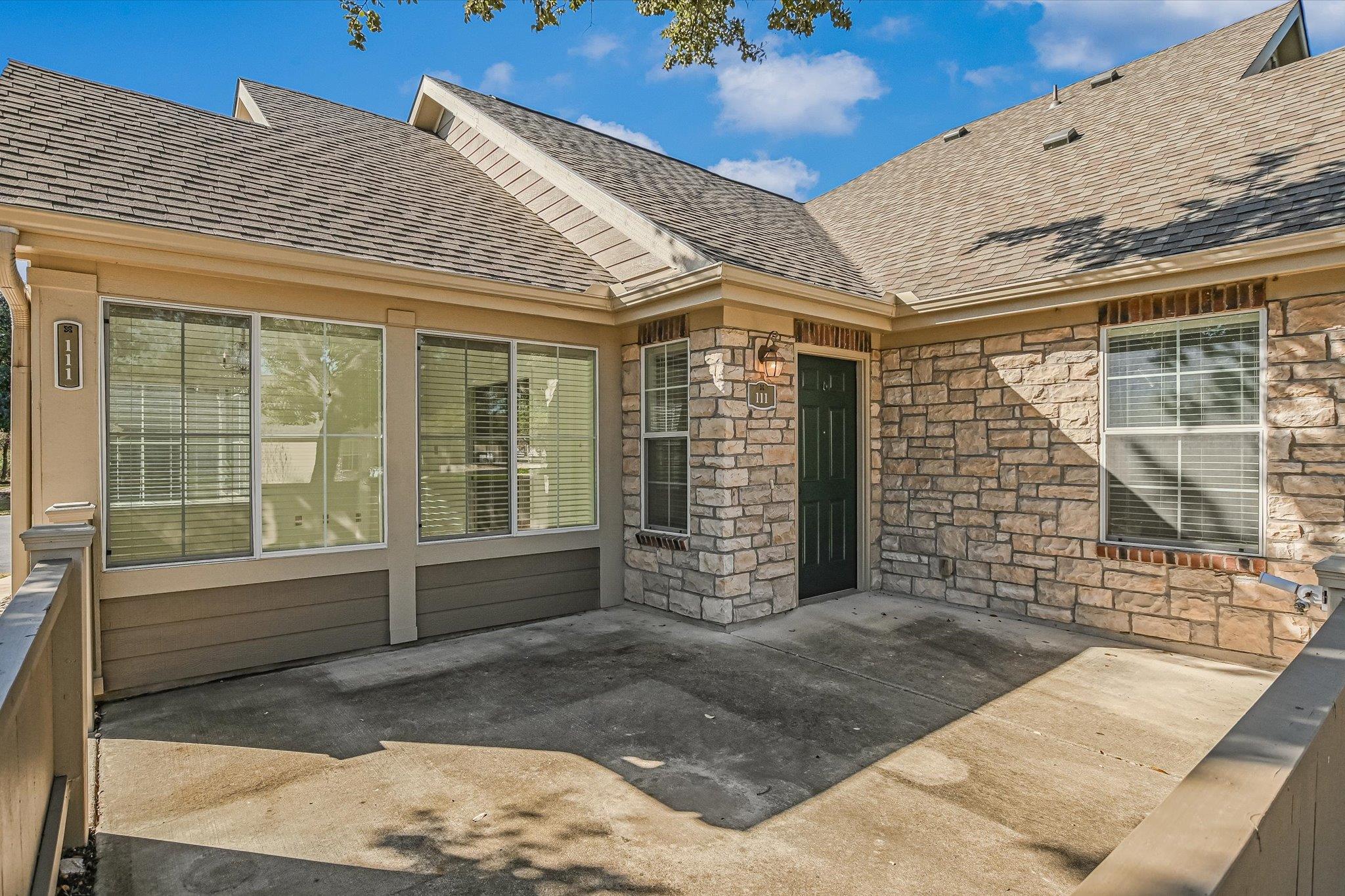 30 Wildwood DR #111 — photo 4