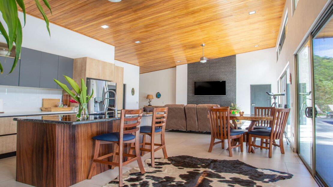 0000 Modern gem in the natural setting — photo 4