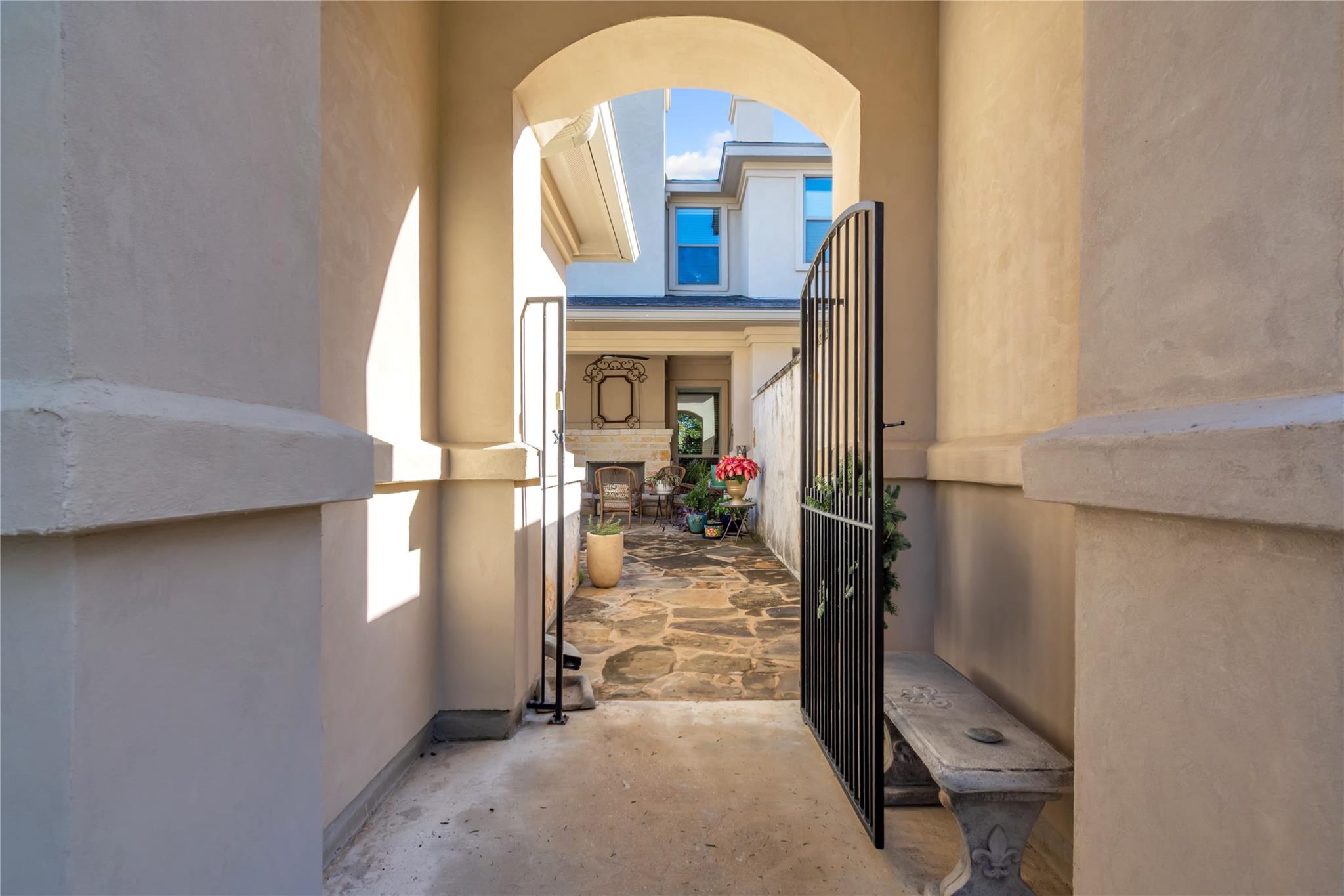 434 Stagecoach TRL — photo 3