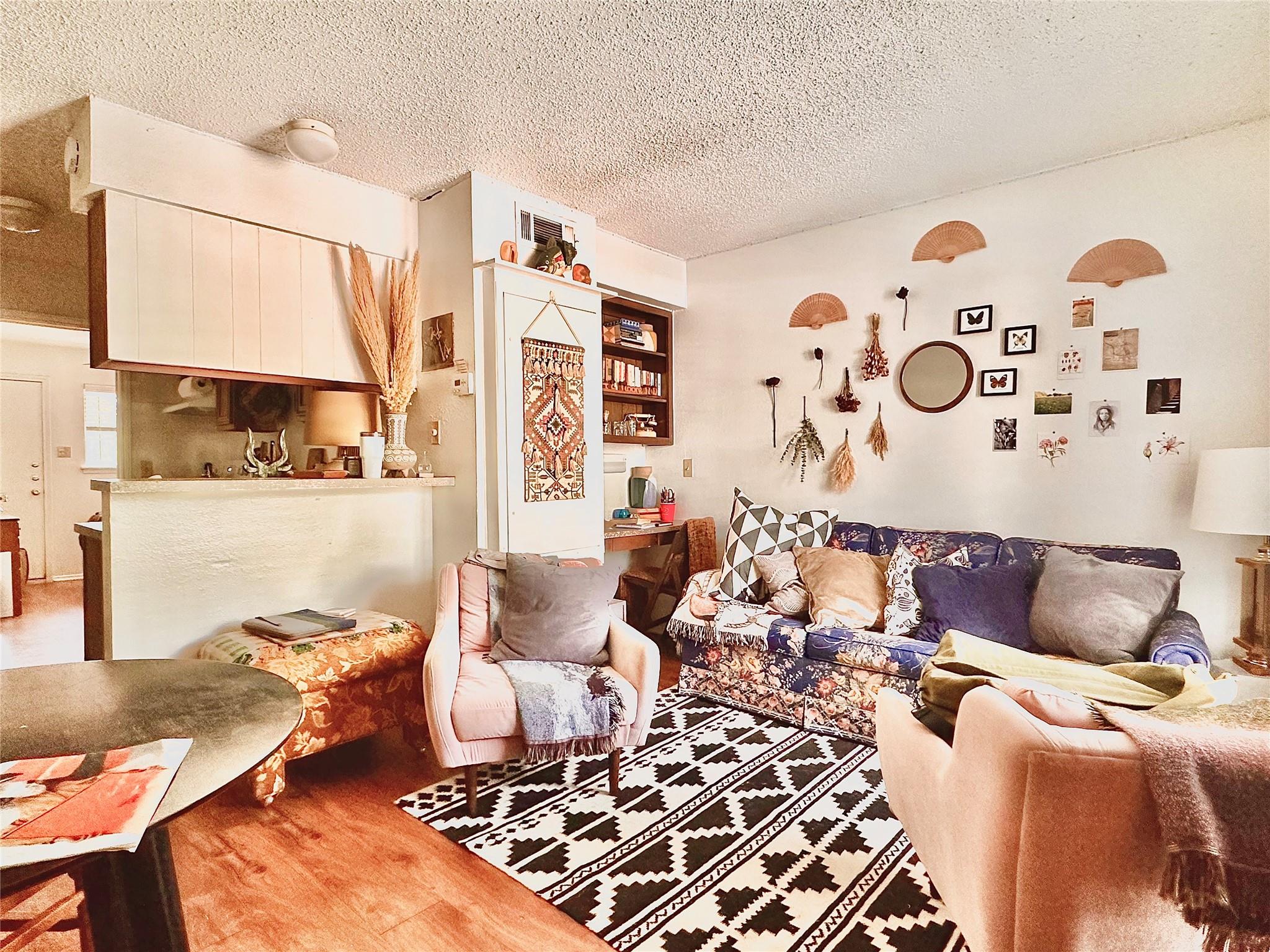301 29th ST #D102 — photo 3