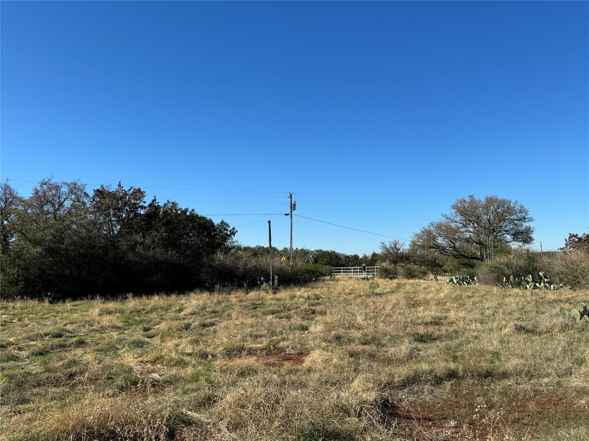 6939 FM 690 — photo 5