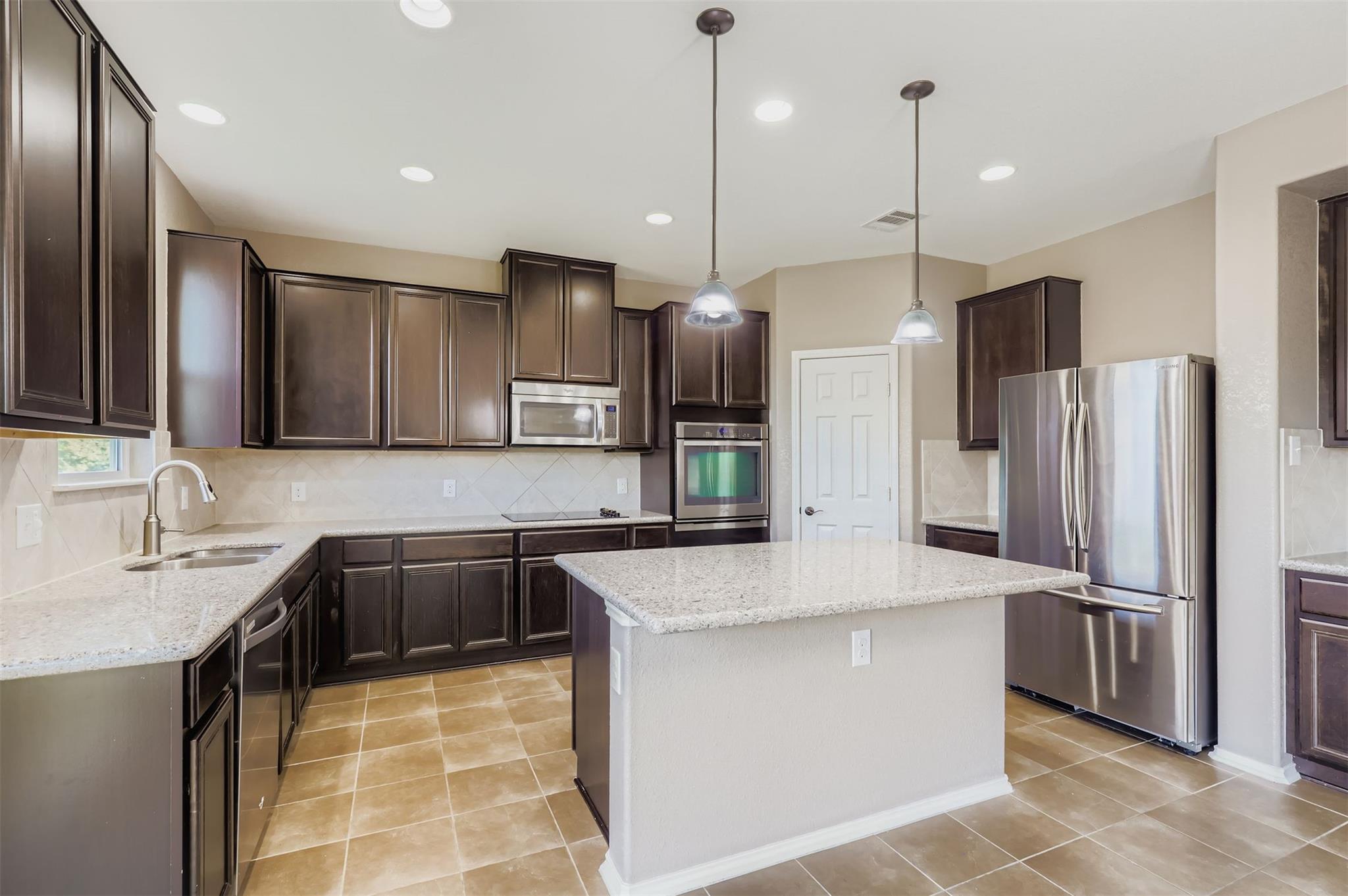 18808 Star Gazer WAY — photo 4