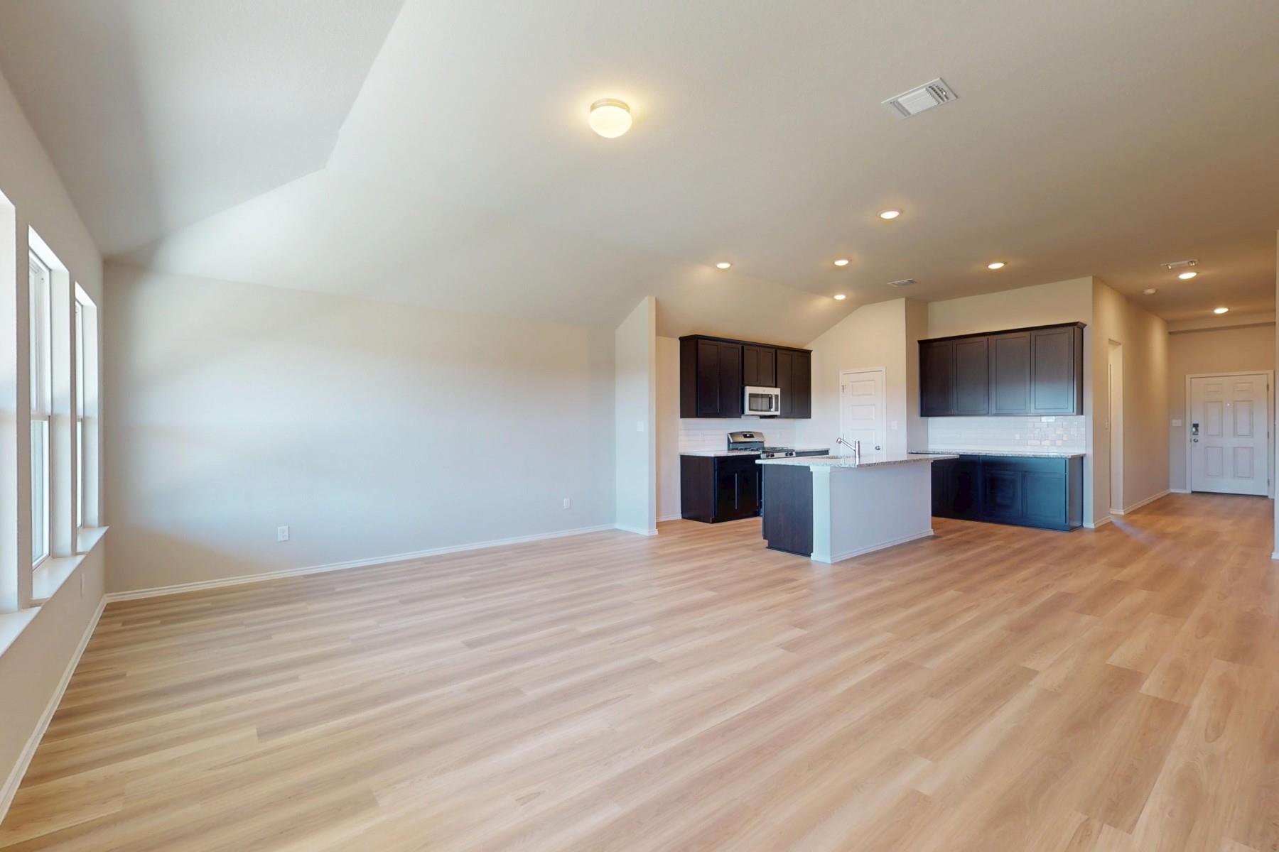 19909 Schatz WAY — photo 3