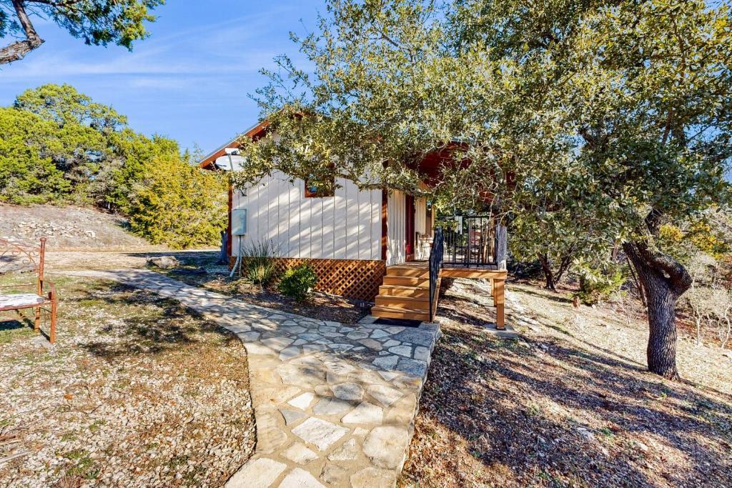 961 Buttercup LN — photo 3