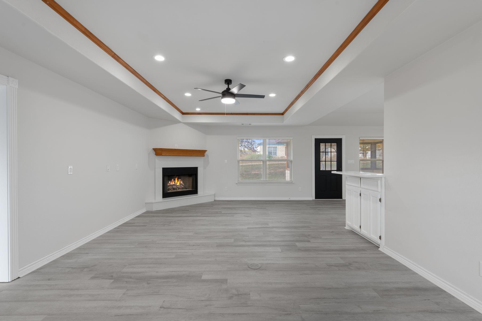 143 Boulder DR — photo 3