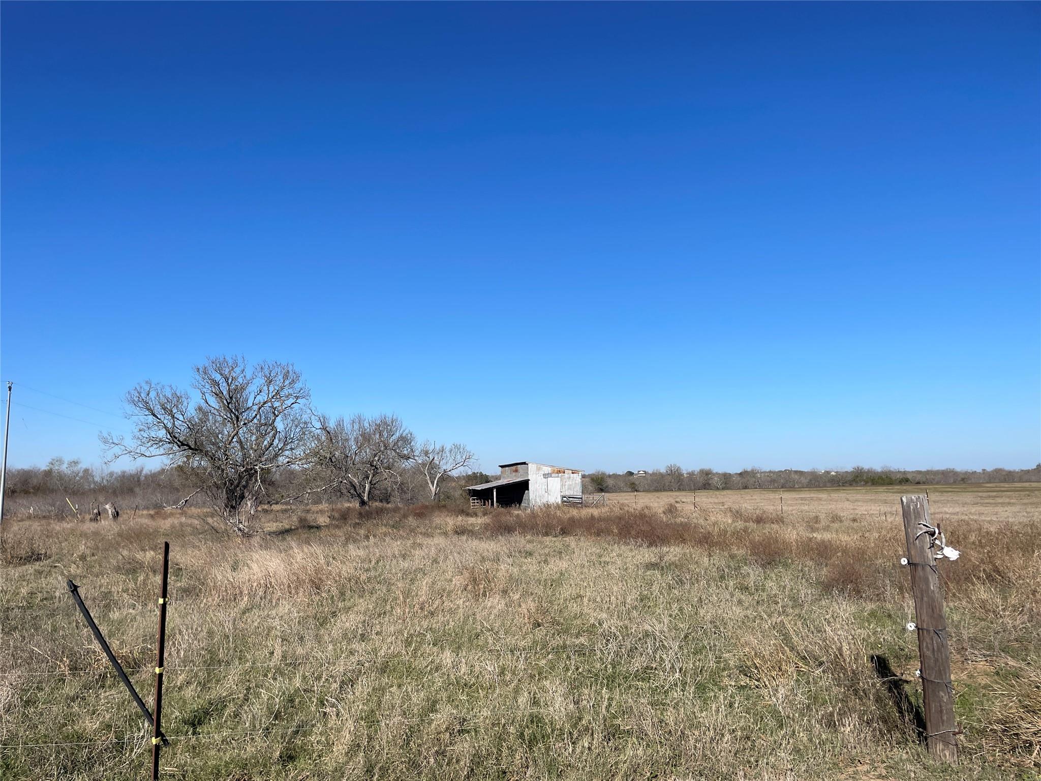 15657 Fm 86 — photo 4