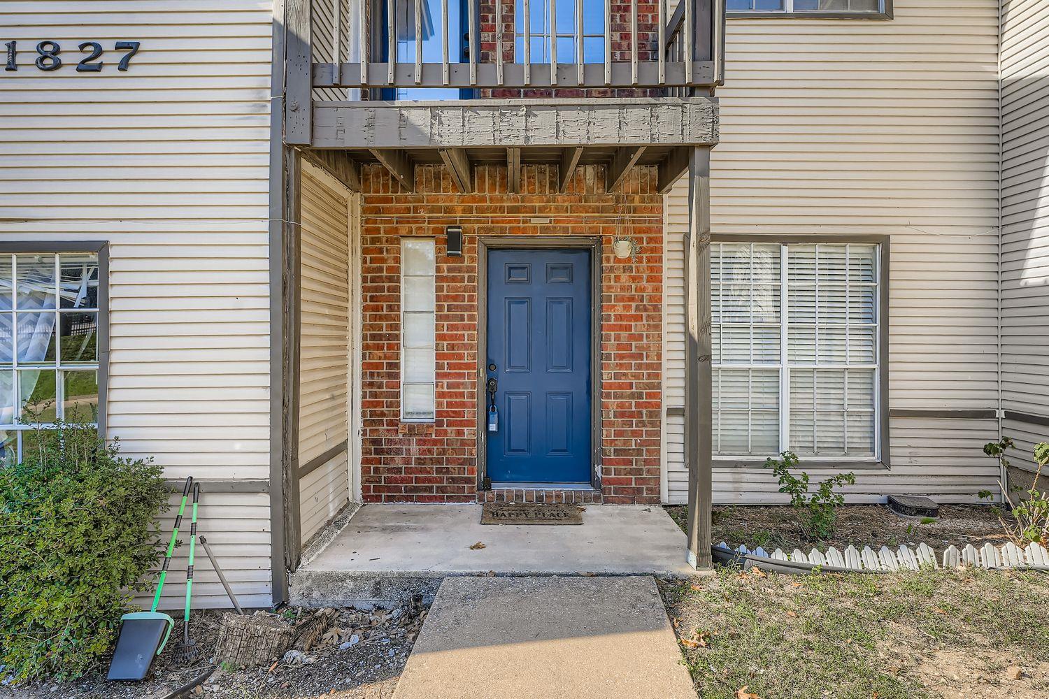 1827 River Crossing CIR #C — photo 3
