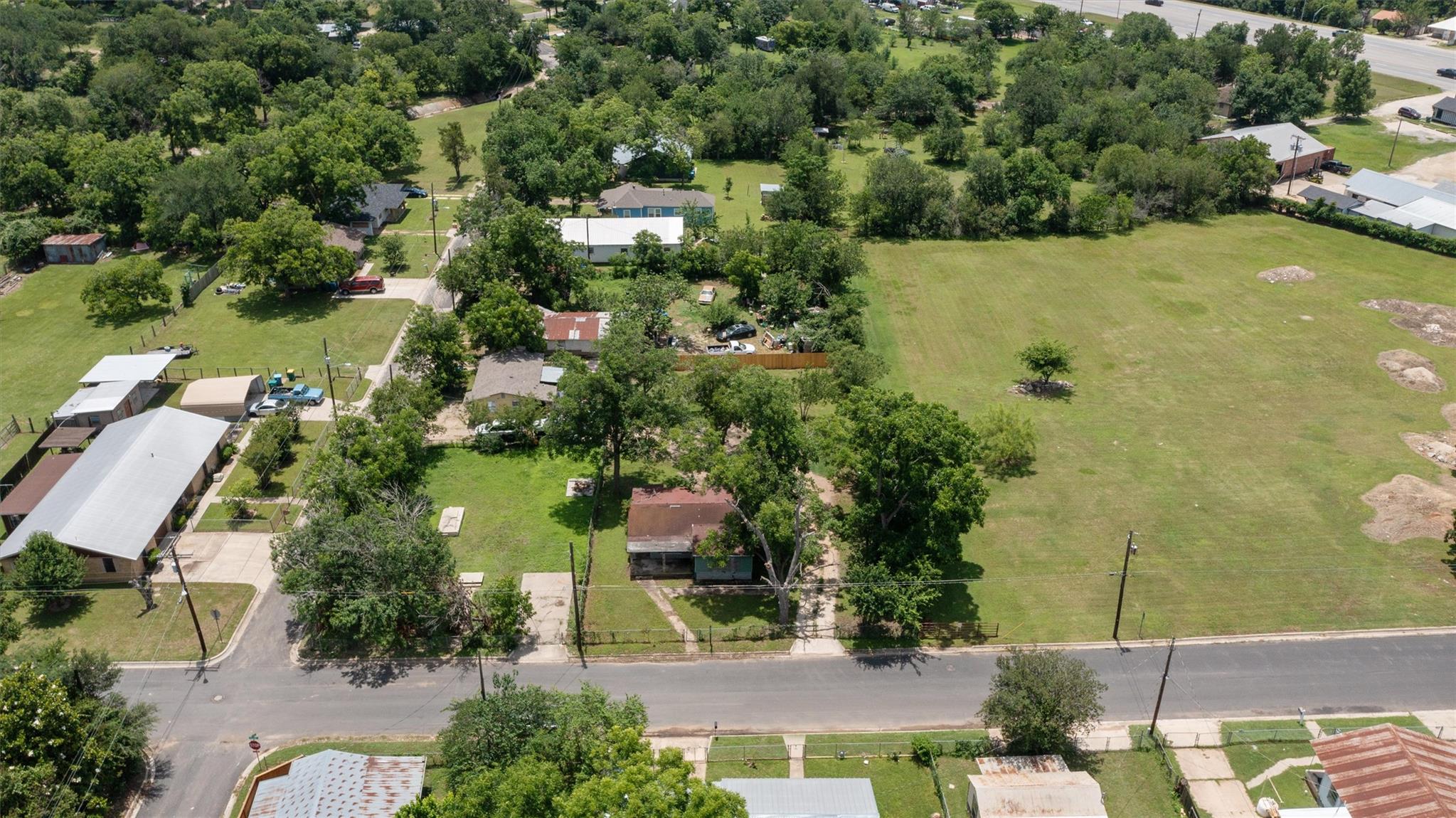 503 Alamo ST — photo 3