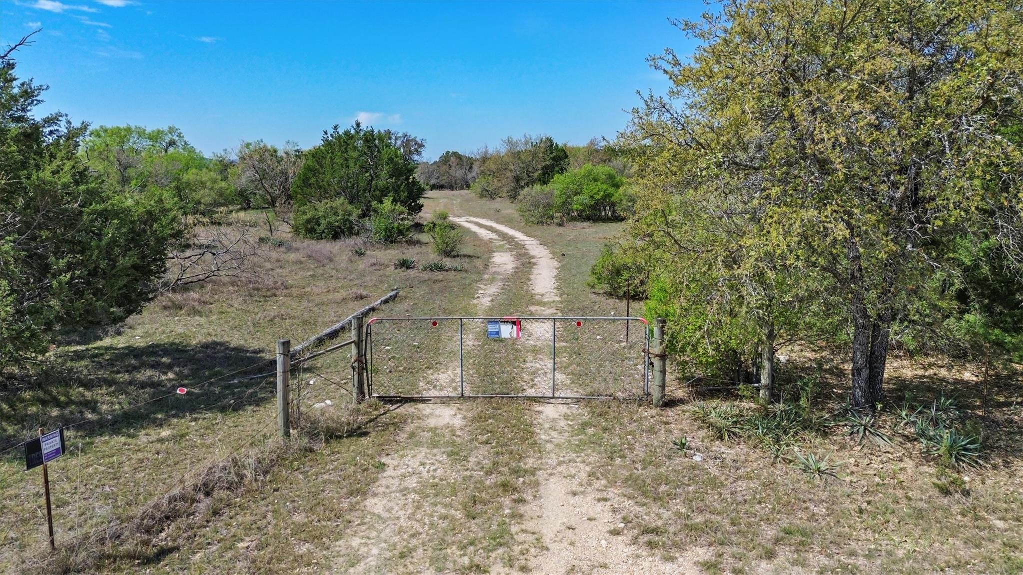 1292 Peak LN