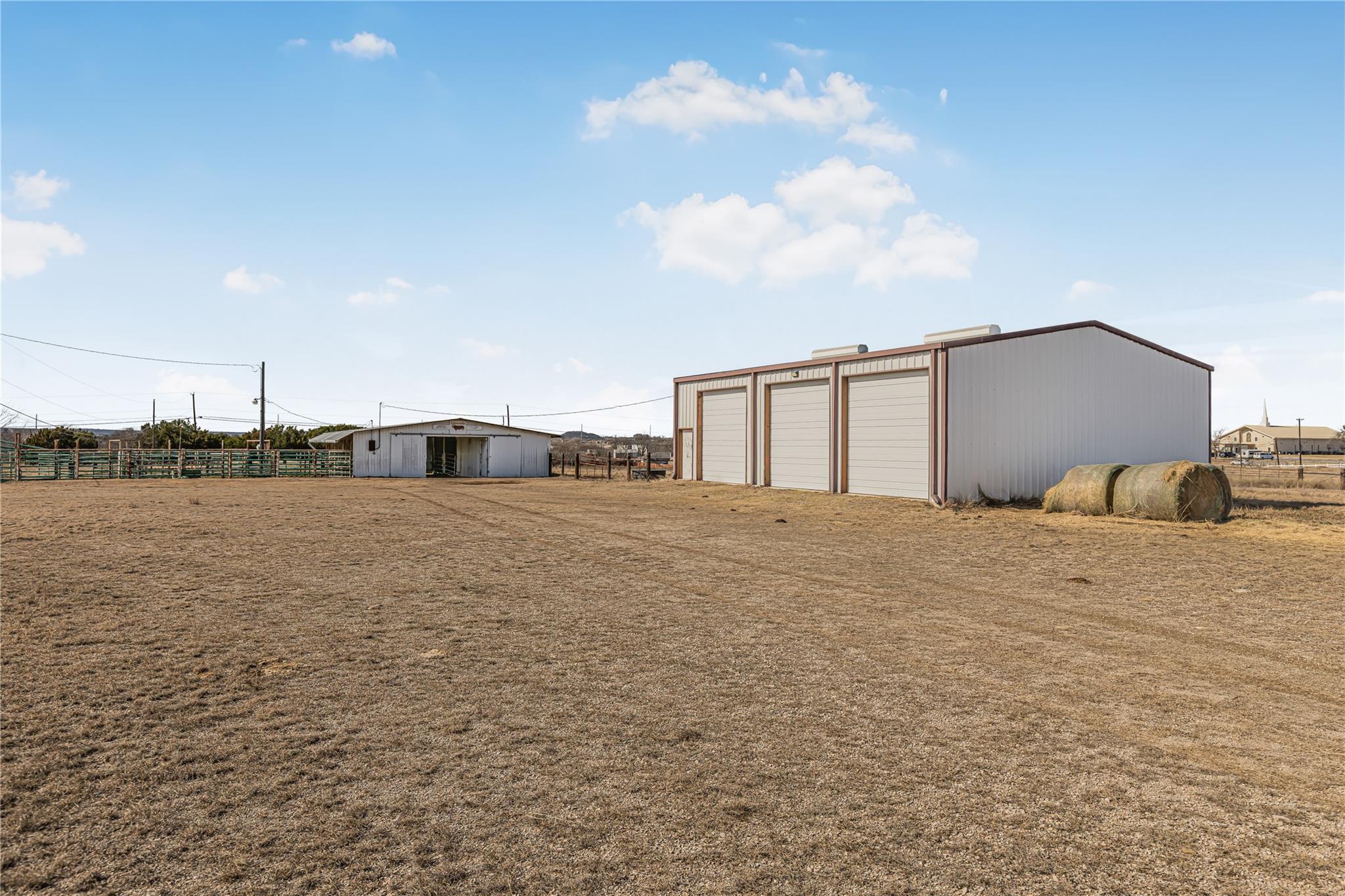 950 Stagecoach RD — photo 5