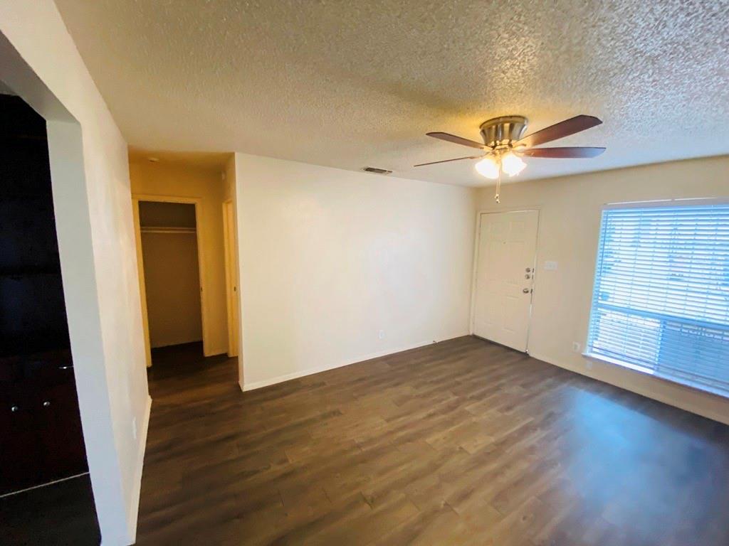 1710 Ledgewood DR #B — photo 4