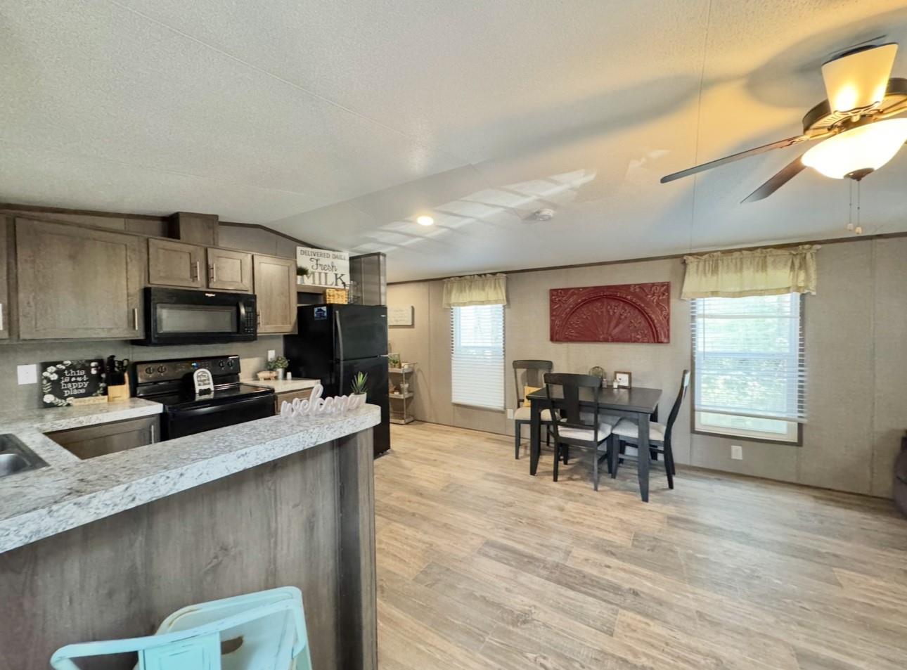 1575 County Road B RD — photo 4