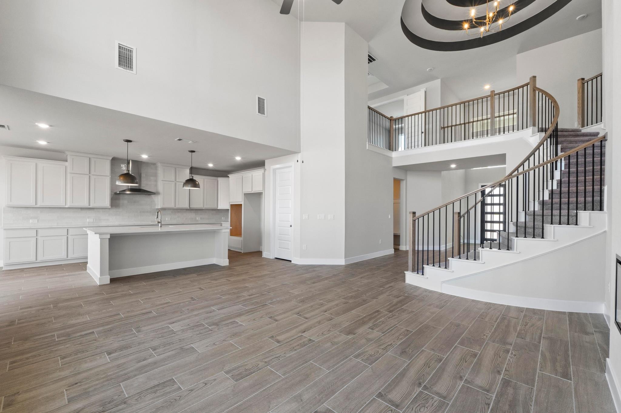 237 Sheepdog DR — photo 3
