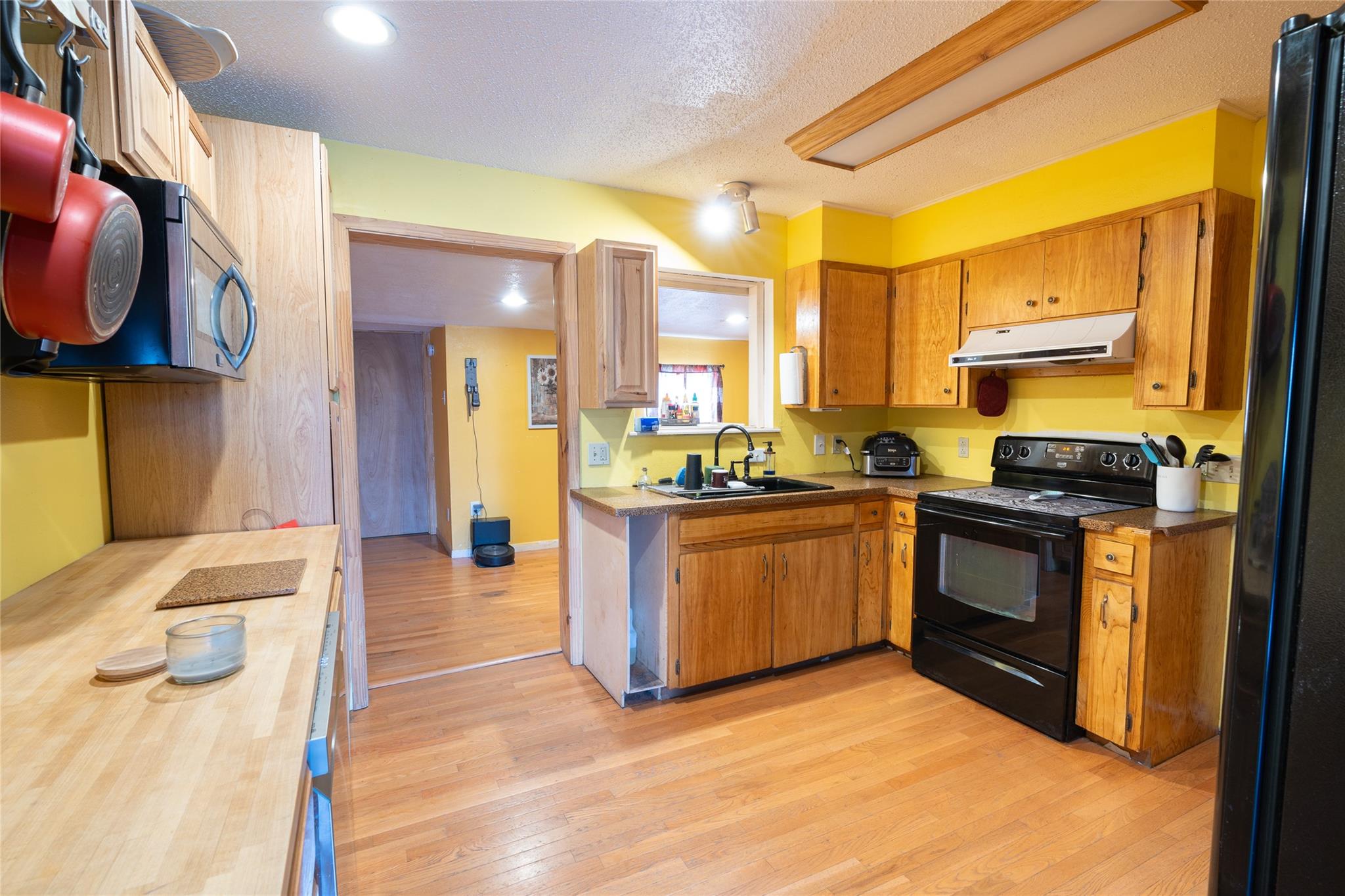 1114 Woodlawn ST — photo 3