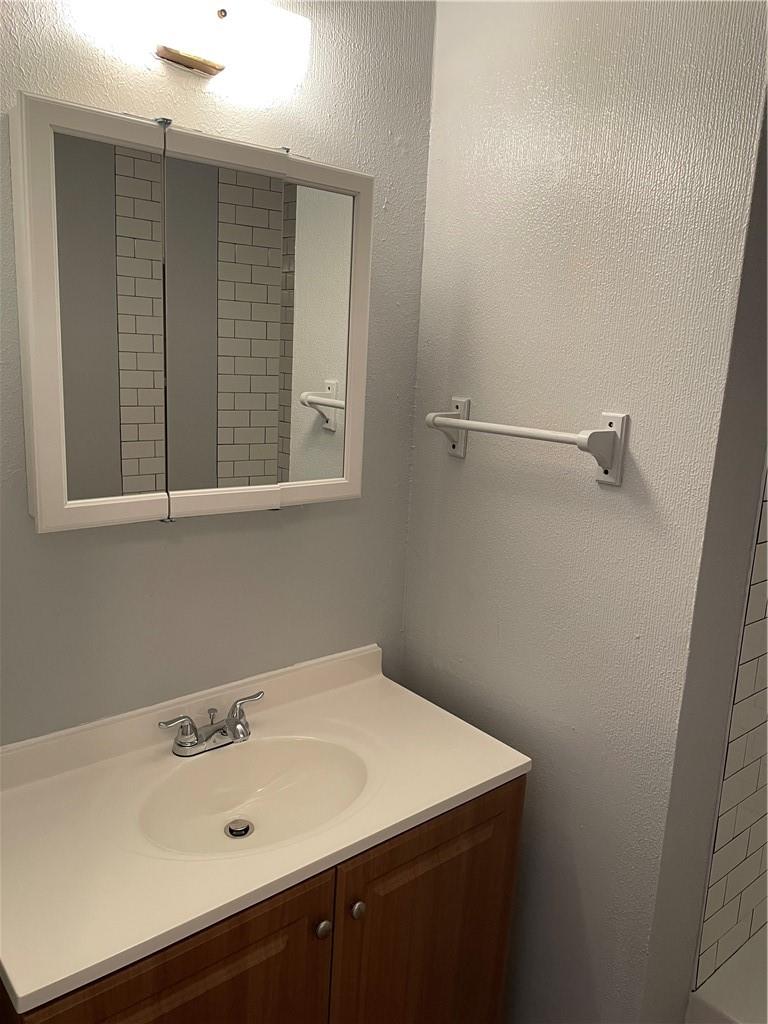 105 Meteor DR #A — photo 5
