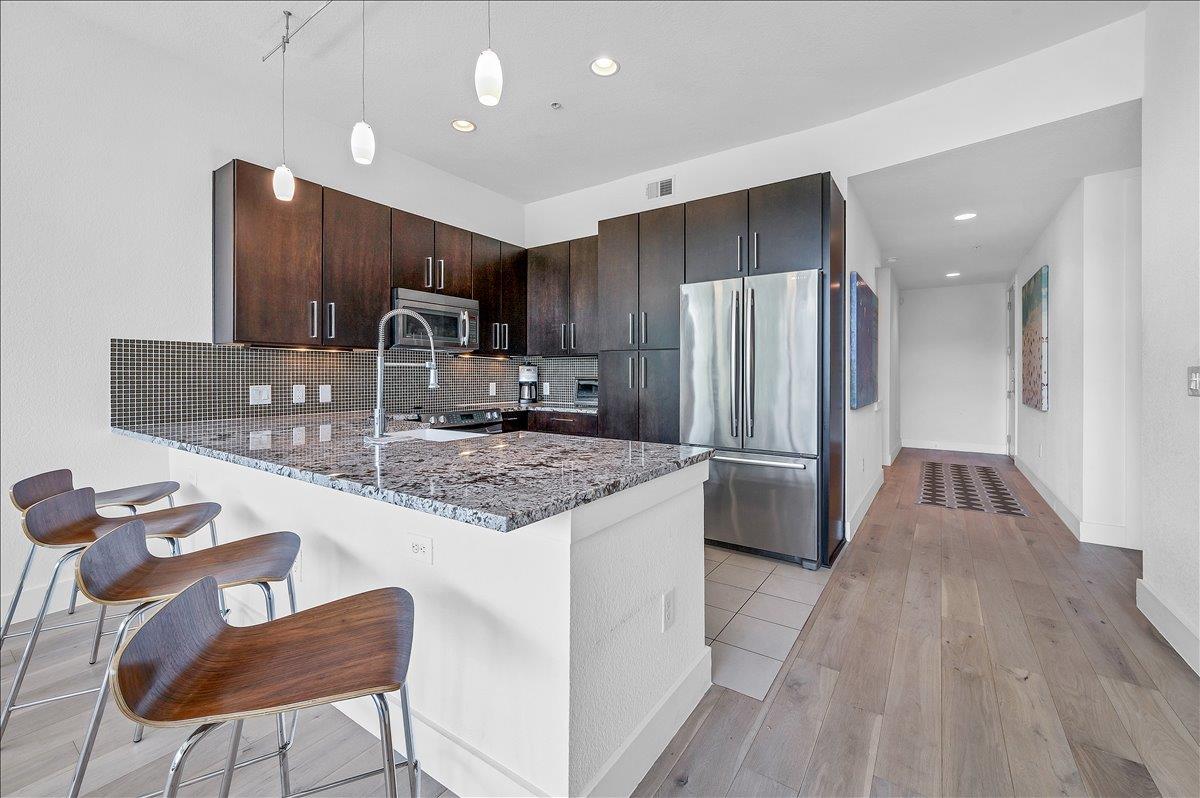 1101 Ivean Pearson RD #A102 — photo 5