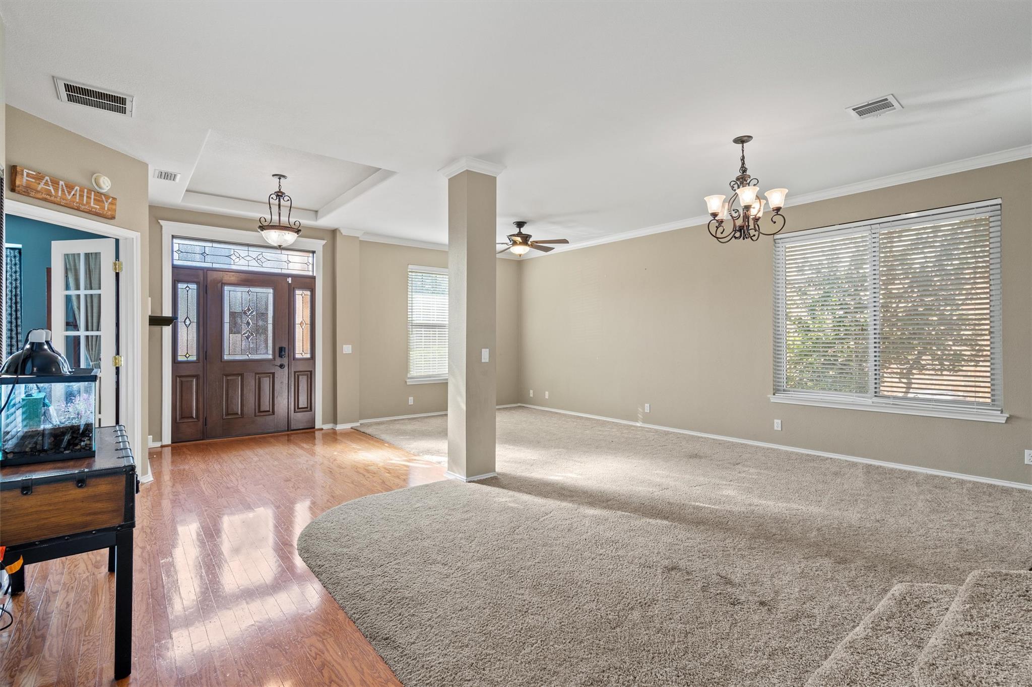 3959 Lord Byron CIR — photo 4