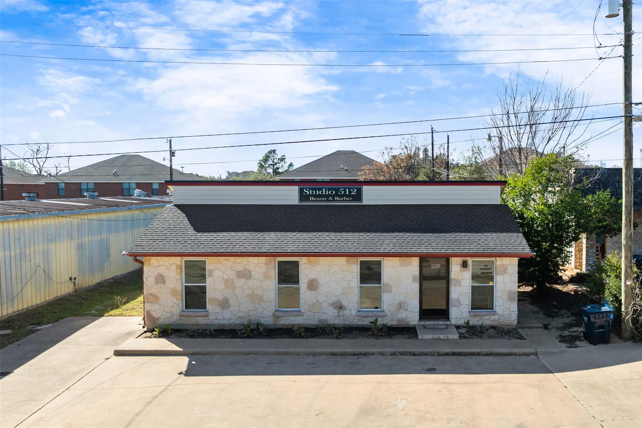 303 Childress DR — photo 3