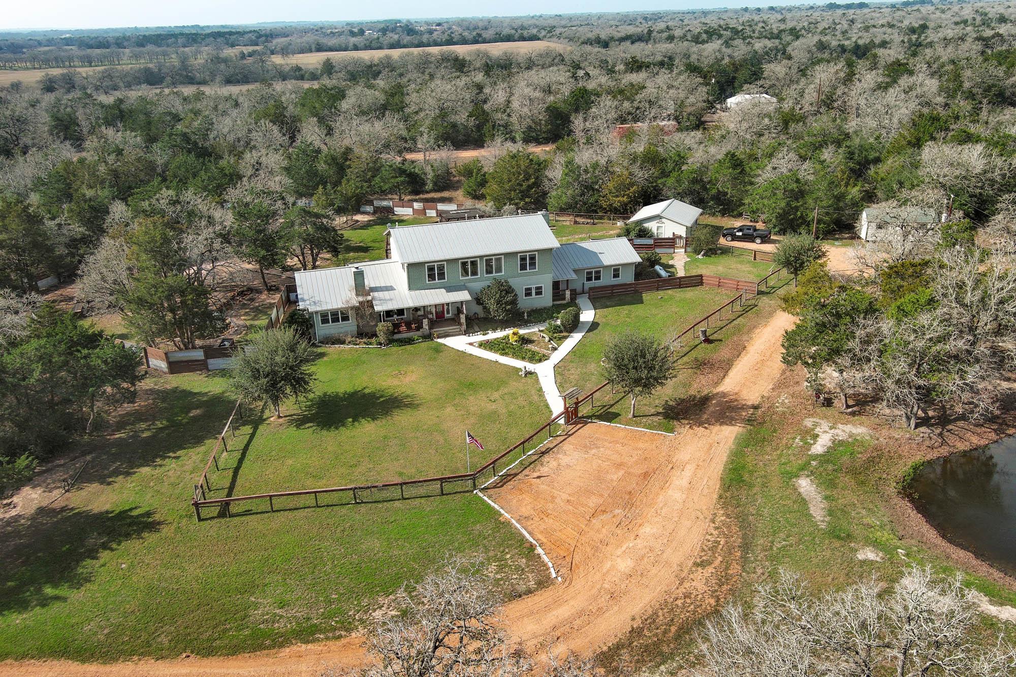 418 Vyvjala RD — photo 4