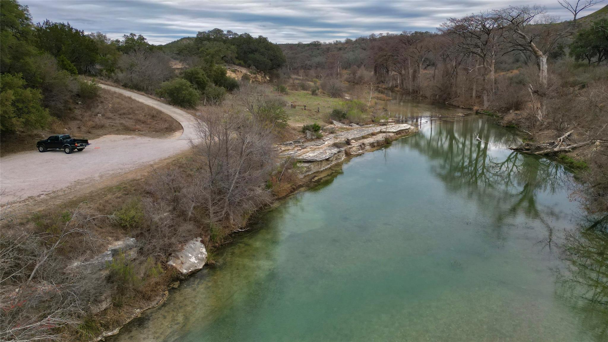 450 Windmill Oaks DR — photo 3