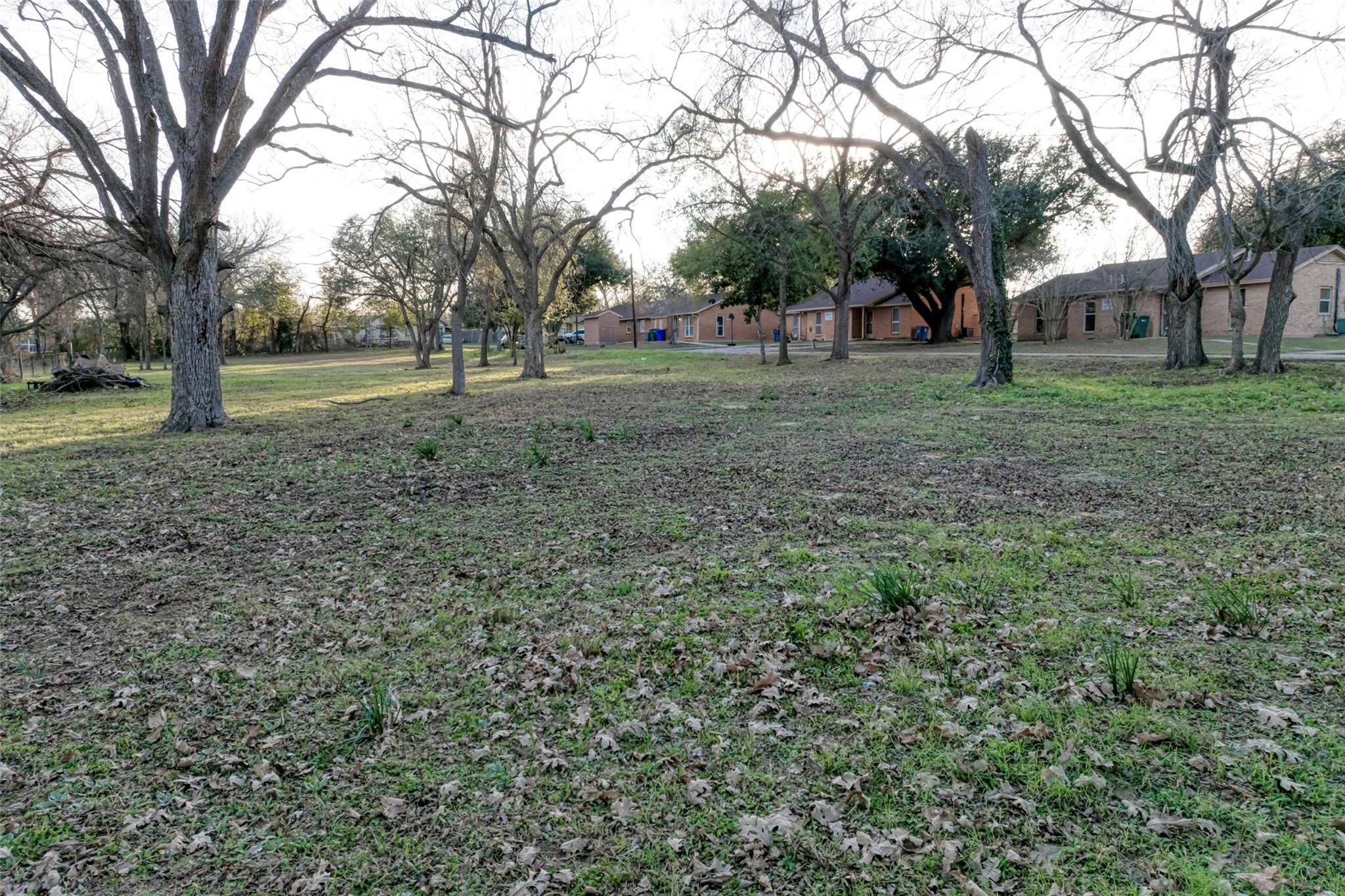 Lot 1 E Alamo ST — photo 3