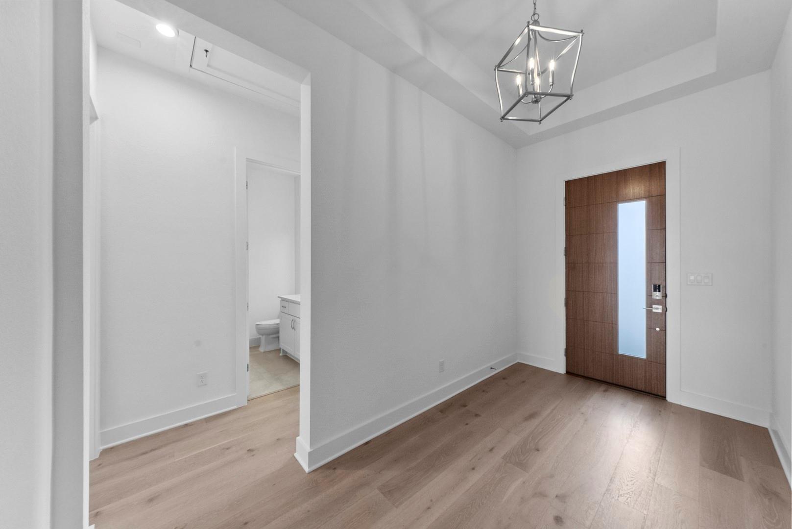 1317 Sweet Violet DR — photo 3