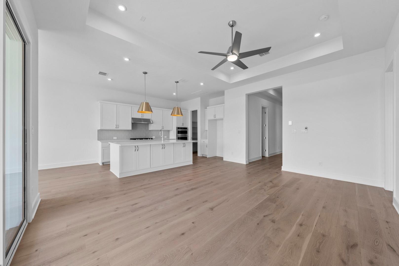 1317 Sweet Violet DR — photo 4
