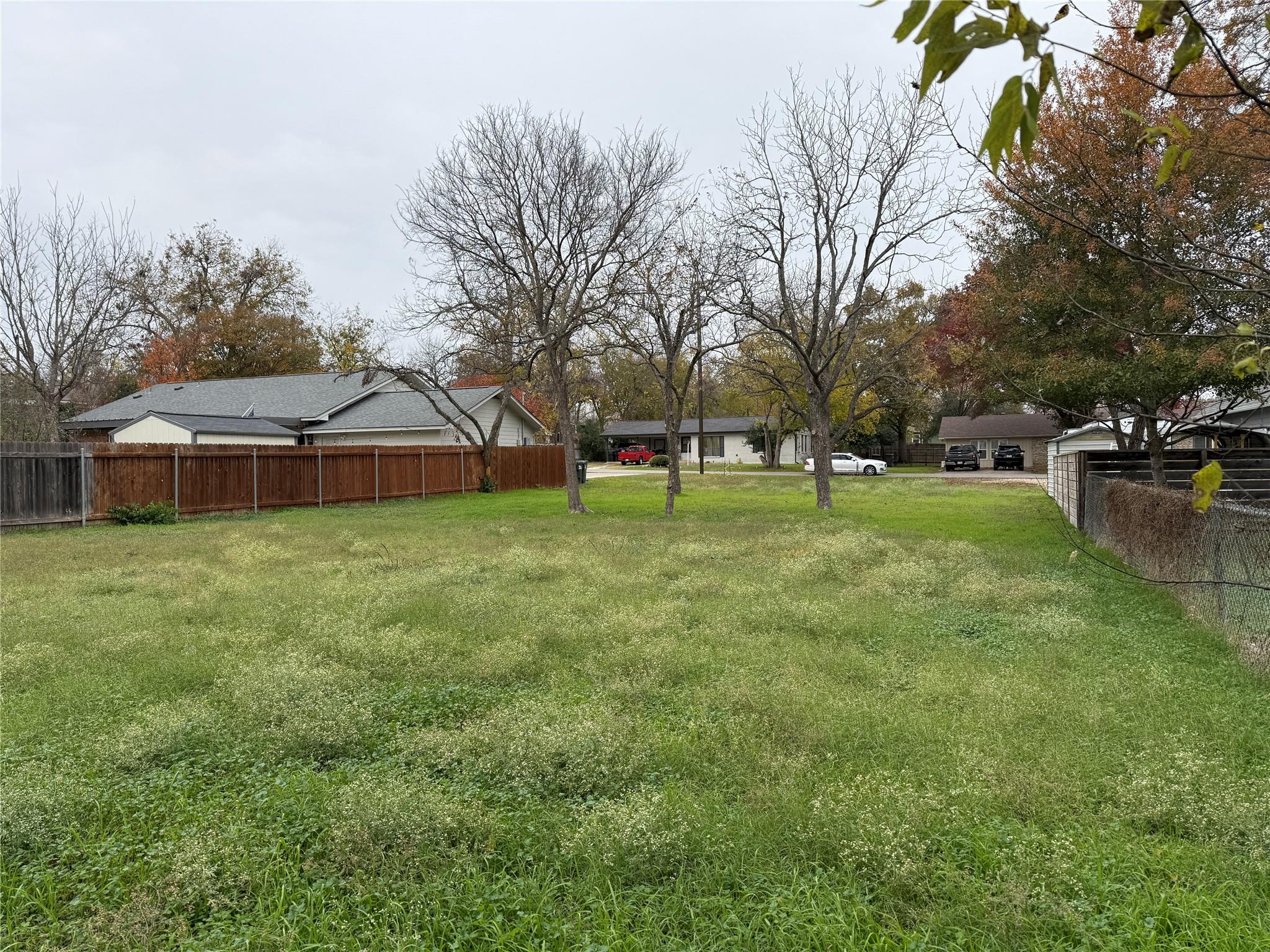 510 17th ST — photo 3