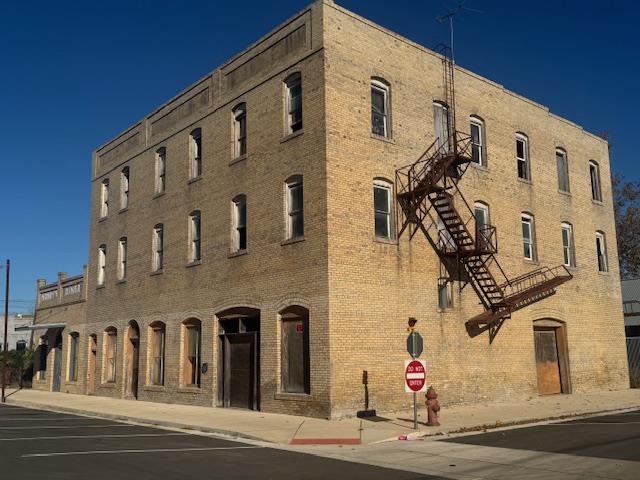 111 2nd ST — photo 3