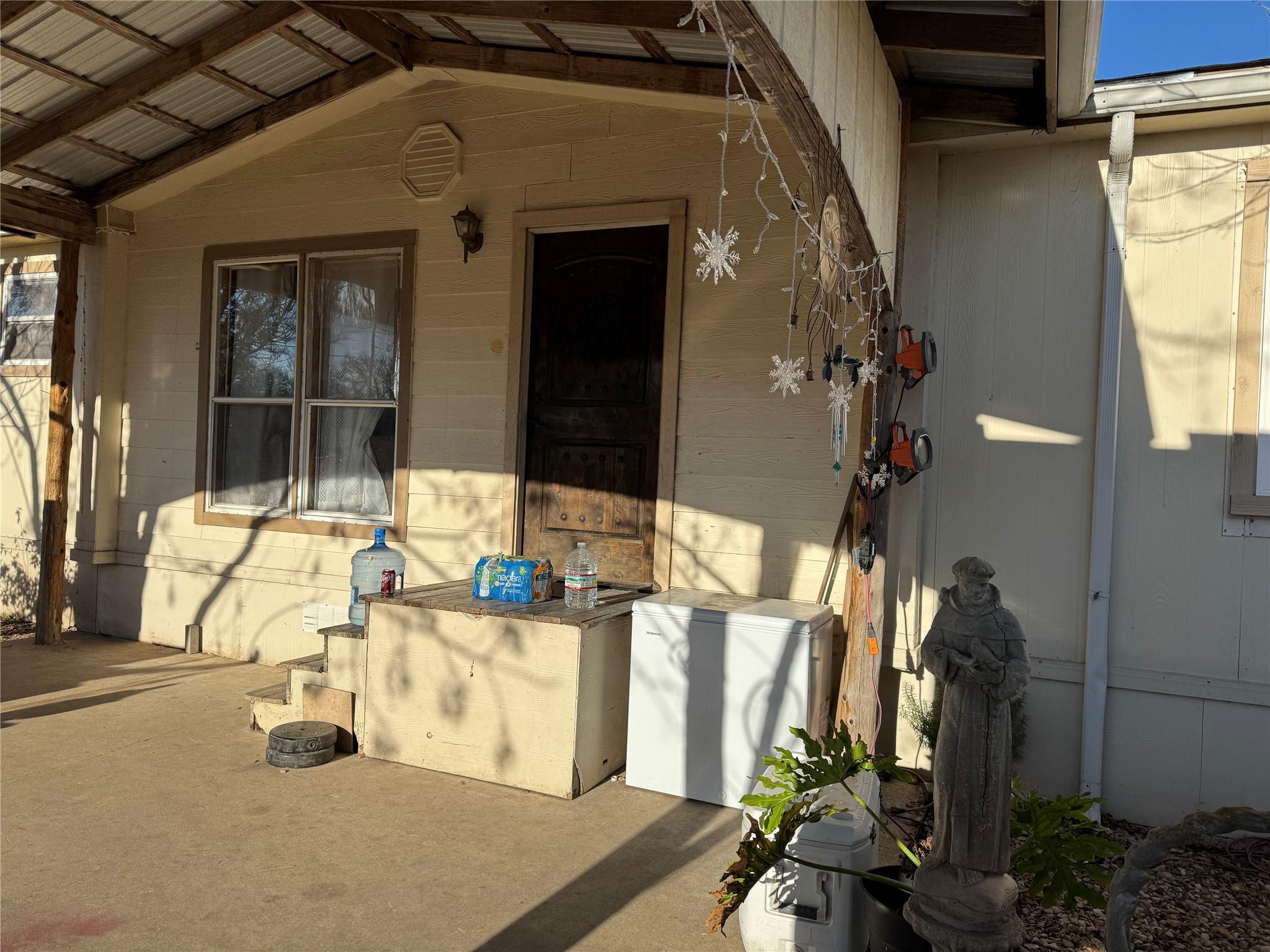 140 Alum Park Place DR — photo 3