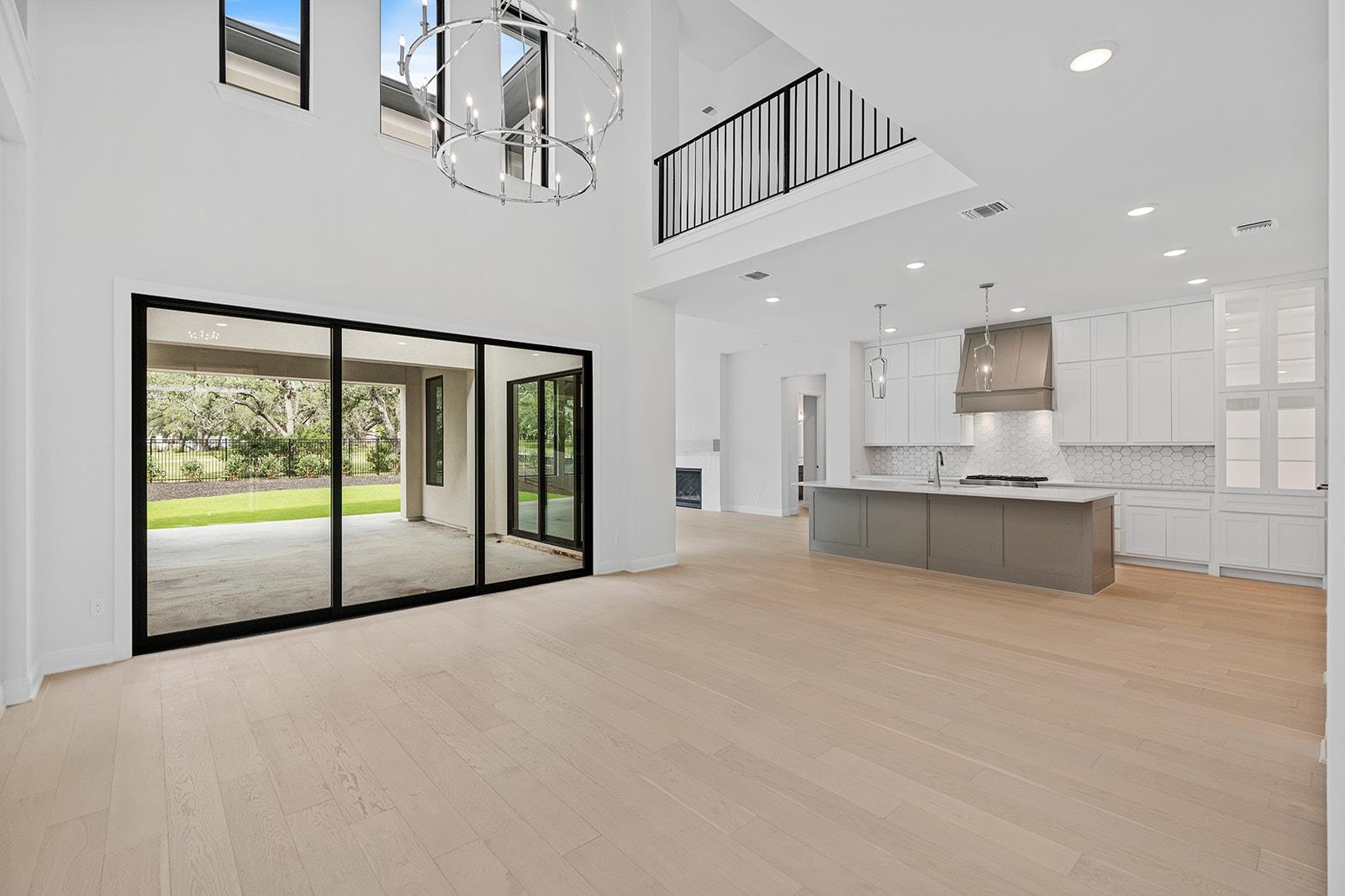 366 Crosswater LN — photo 4