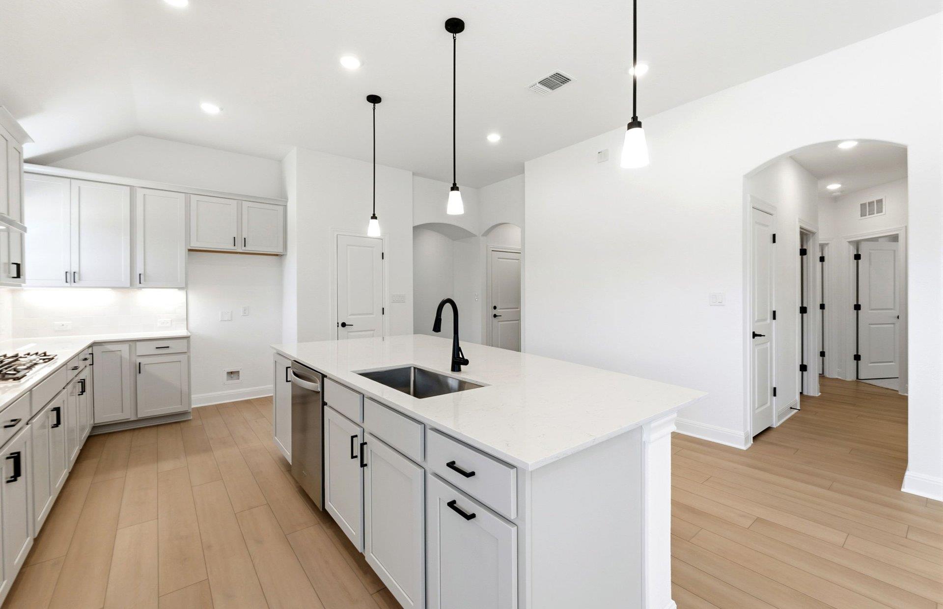 7009 Cliff Rose DR — photo 5