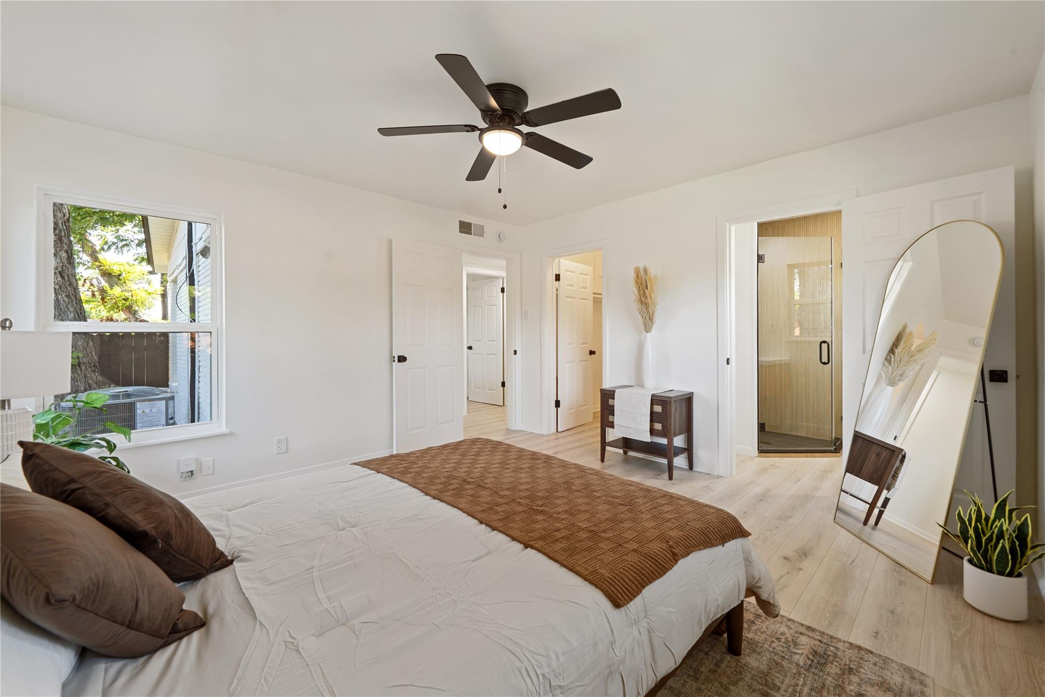 1201 Ridgehaven DR — photo 5